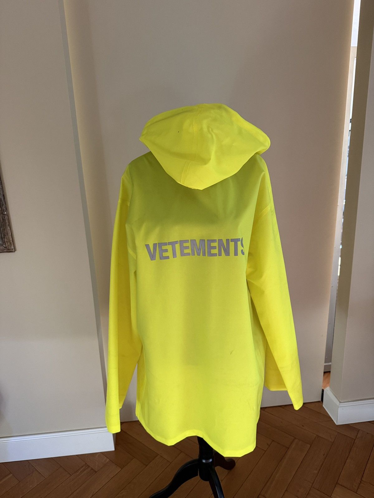 Vetements Vetement rain jacket Size US M / EU 48-50 / 2 - 2 Thumbnail