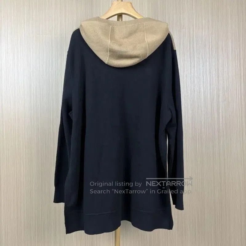 Burberry Burberry Colorblock Cashmere Hoodie for Women. Size M / US 6-8 / IT 42-44 - 2 Thumbnail
