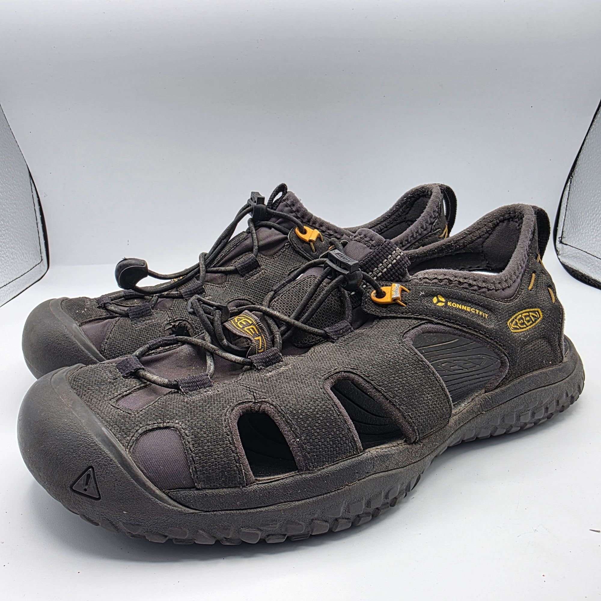 KEEN Keen SOLR Mens Size 8.5 Black Sandals Sport Water Slip On Cl Size US 8.5 / EU 41-42 - 4 Thumbnail