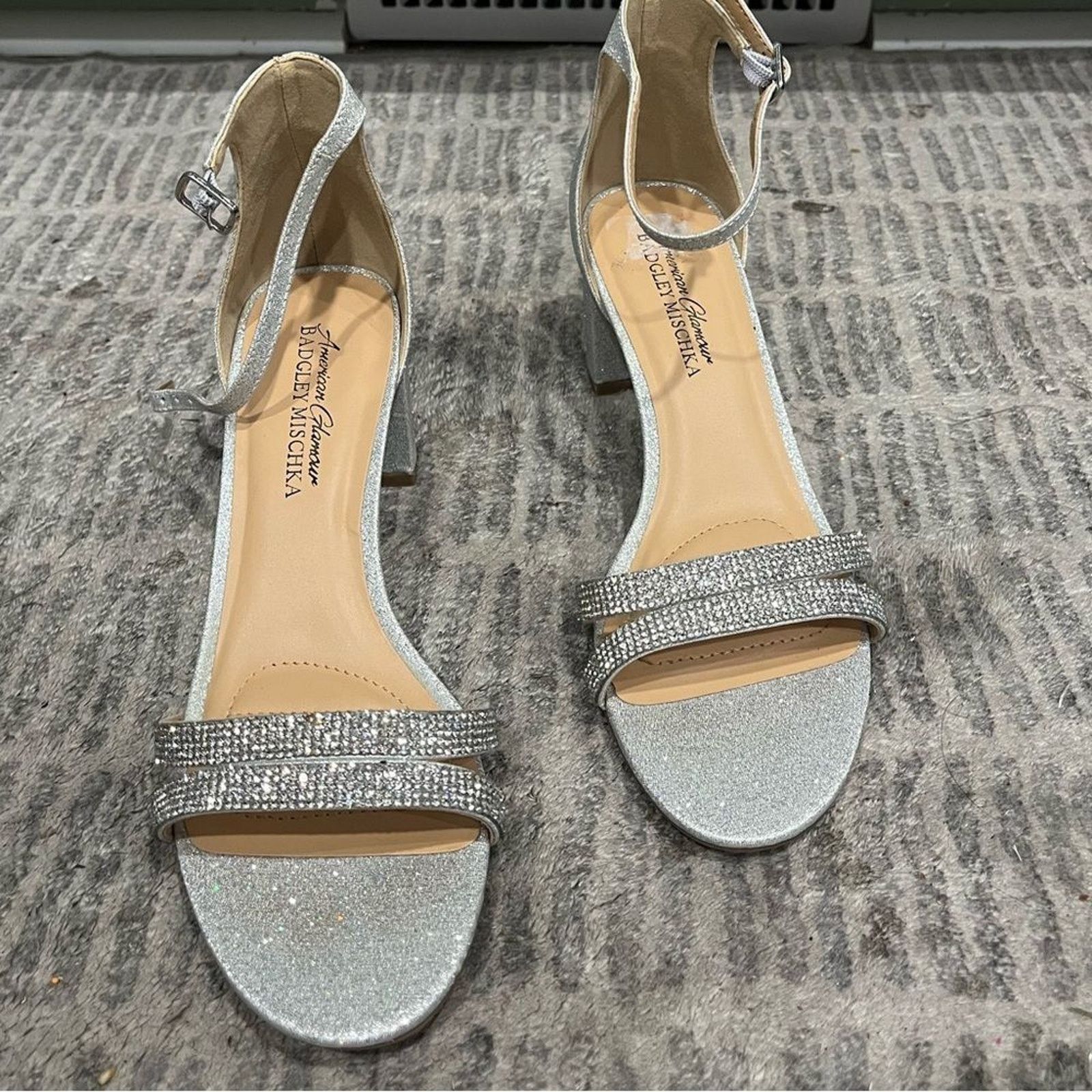 Badgley Mischka Badgley Mischka American Glamour Silver Sparkle Sandals Size US 7 / IT 37 - 2 Thumbnail