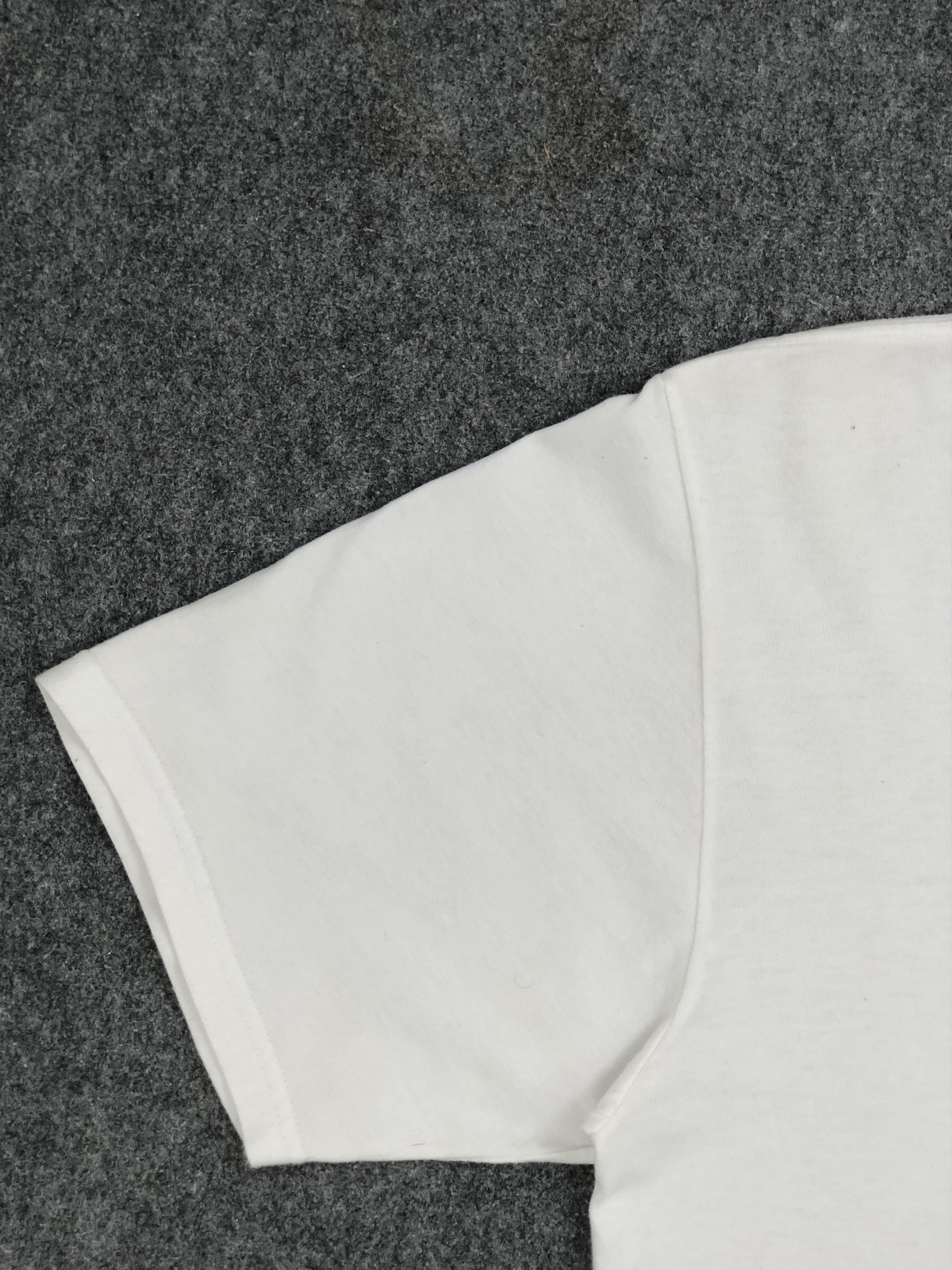 Stussy Vintage Stussy Small Signature Center T-Shirt TA0022 Size US M / EU 48-50 / 2 - 10 Thumbnail