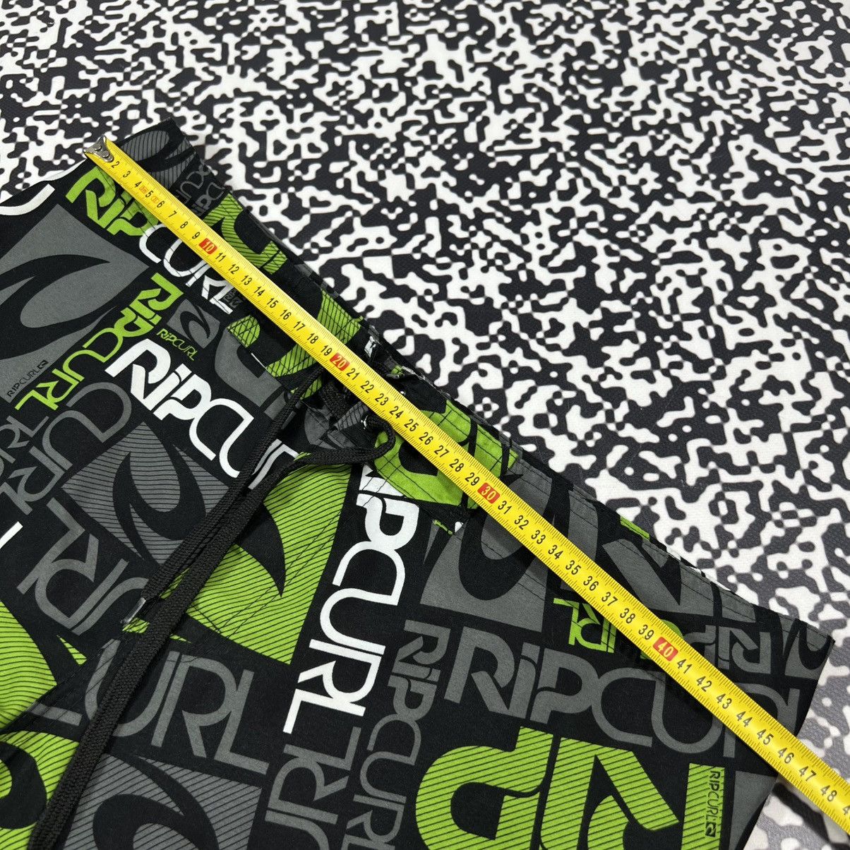 Rip Curl Vintage Y2K Rip Curl Surf Style Monogram Retro Shorts Size US 31 - 18 Thumbnail
