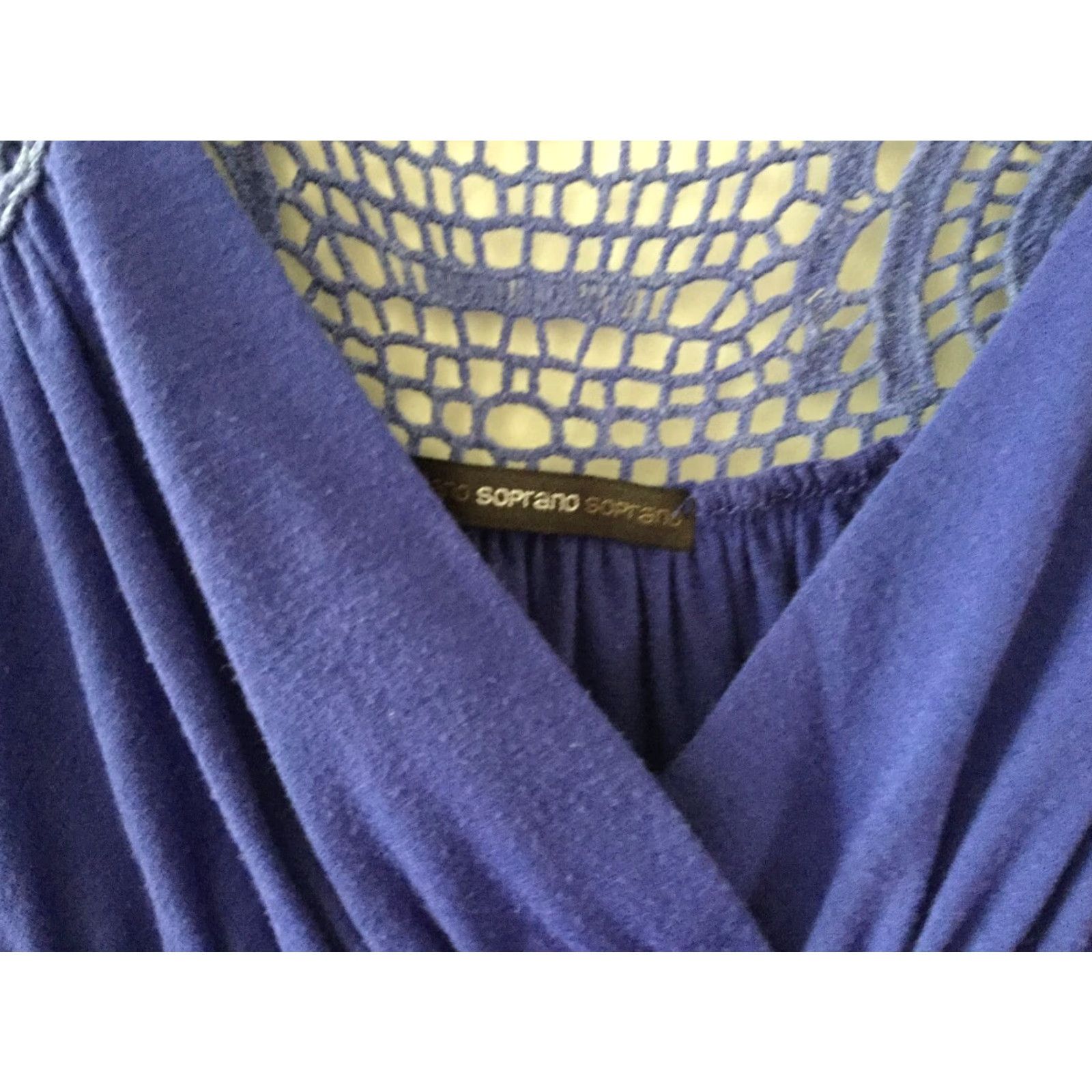 Vintage Soprano Womens Blue V-Neck Lace Accent Knee Length Dress Size Small Soprano Blue V-Neck Lace Knee Length Dress Small Womens Size S / US 4 / IT 40 - 2 Thumbnail