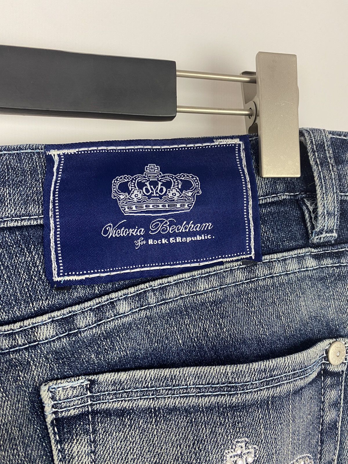 Victoria Beckham Y2K Vintage Low Rise Slim Washed Denim Flare Jeans Size 30" / US 8 / IT 44 - 11 Thumbnail