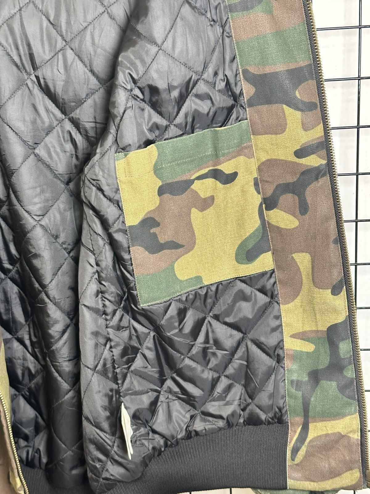 X-LARGE camouflage pattern active jacket from the brand XLarge. Size US M / EU 48-50 / 2 - 18 Thumbnail