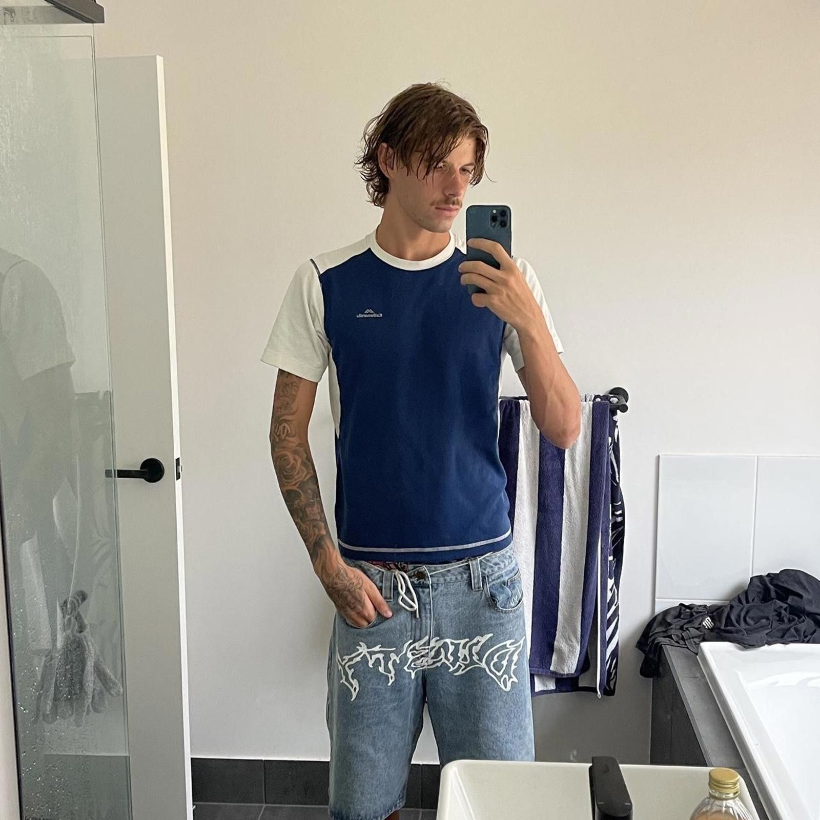 Kathmandu Blue and White Kathmandu Tee Size M / US 6-8 / IT 42-44 - 7 Thumbnail
