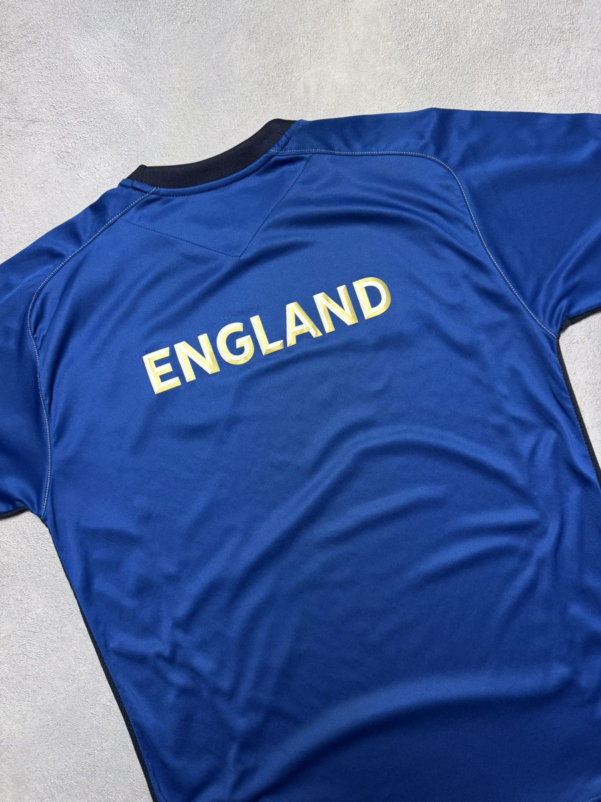 Umbro England 2006 2007 Training Shirt Soccer Jersey Umbro Size US M / EU 48-50 / 2 - 10 Thumbnail