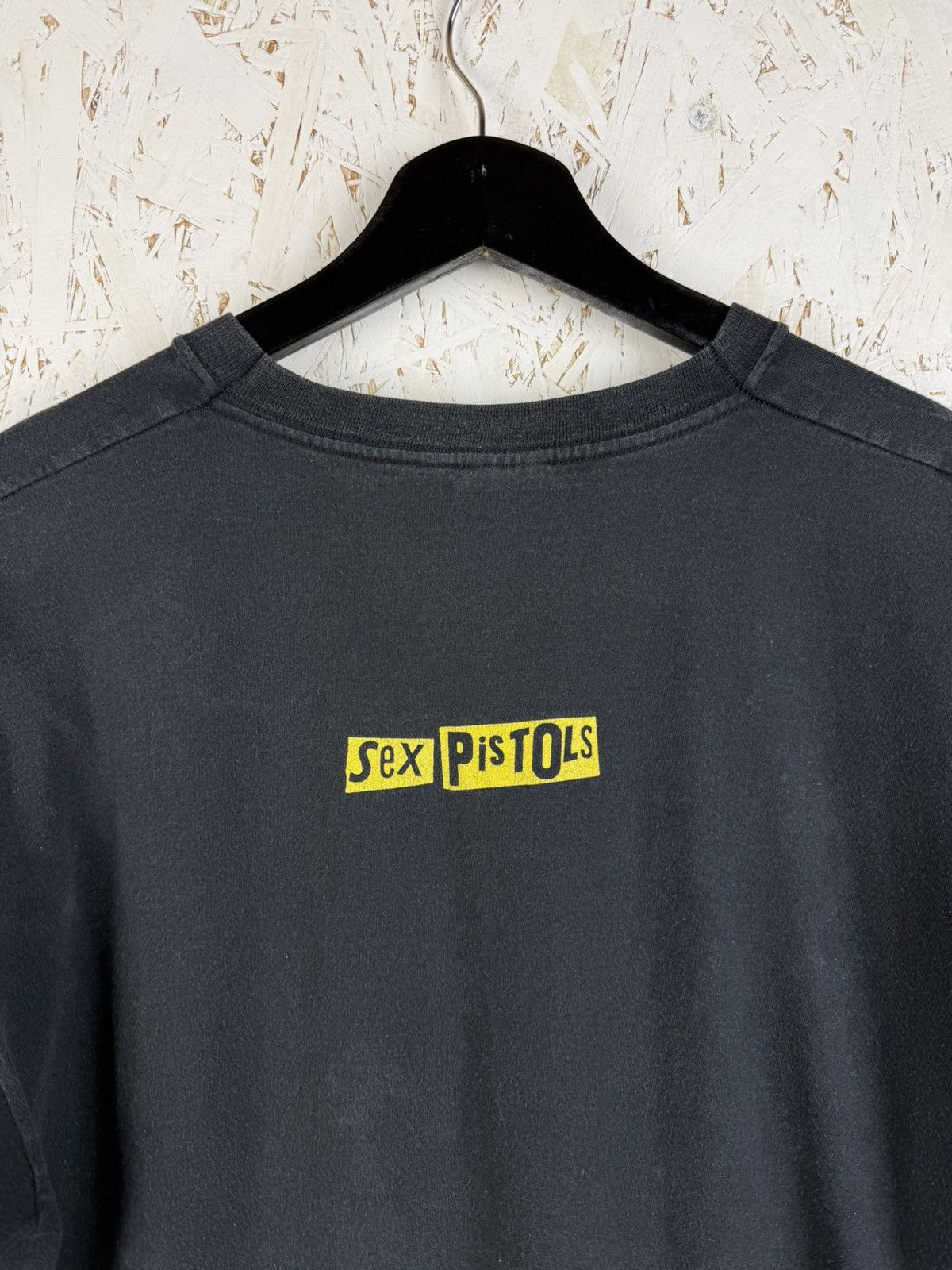 Band Tees 00s Sex Pistols 2004 Sid Vicious Punk Rock Band T-Shirt L Size US L / EU 52-54 / 3 - 6 Thumbnail
