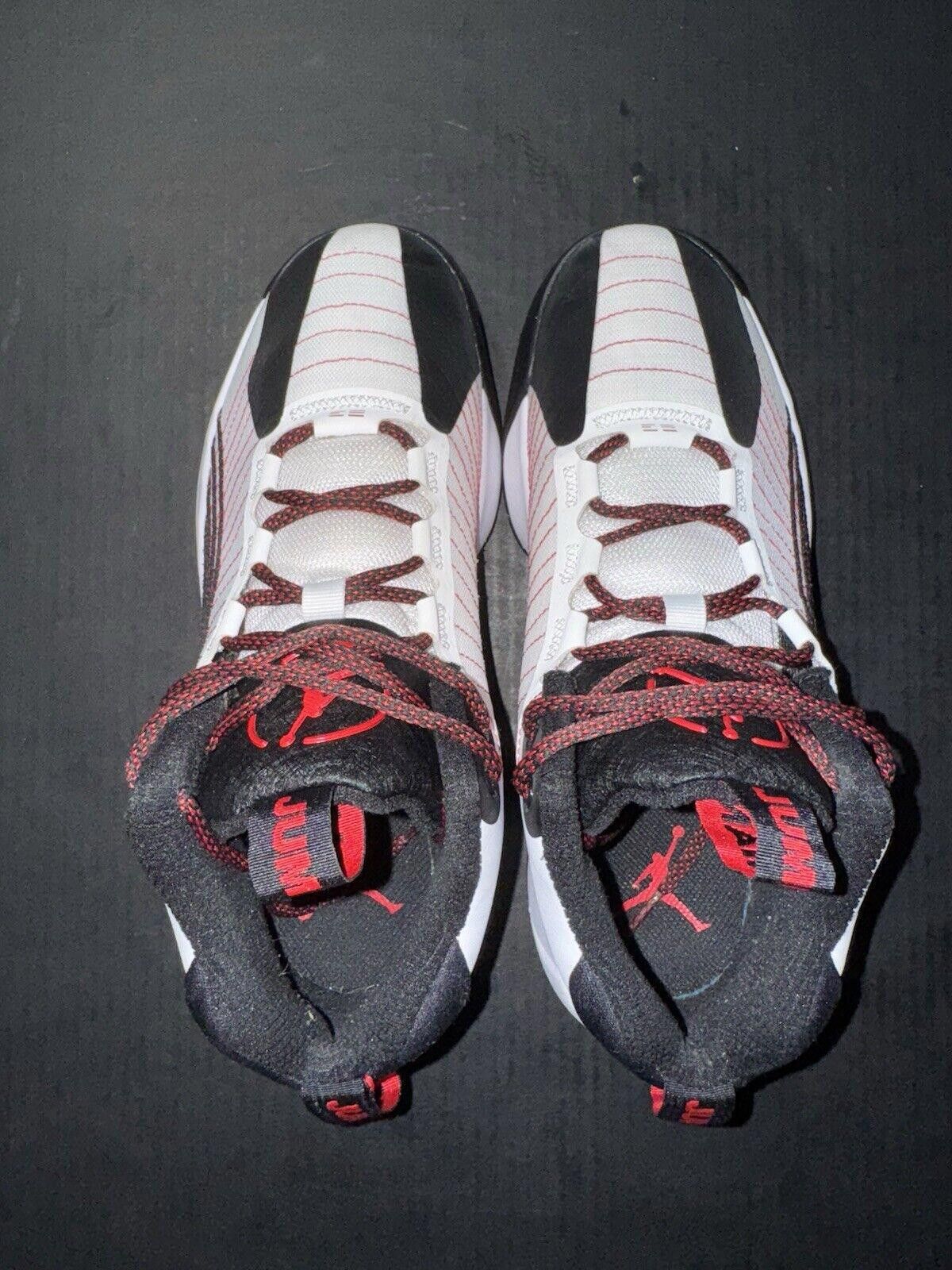 Jordan Brand Nike Air Jordan Jumpman 2021 White Red CQ4021-100 Sz 9 Size US 9 / EU 42 - 8 Thumbnail