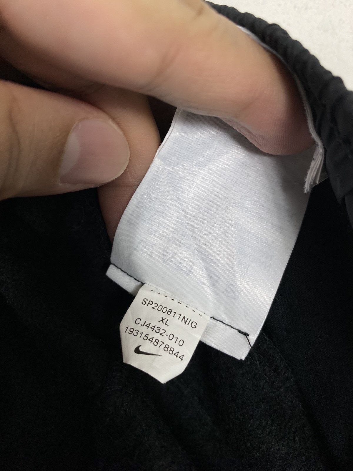 Nike Rare‼️ Nike Side Tape Logo Sweatpants Size US 31 - 8 Thumbnail