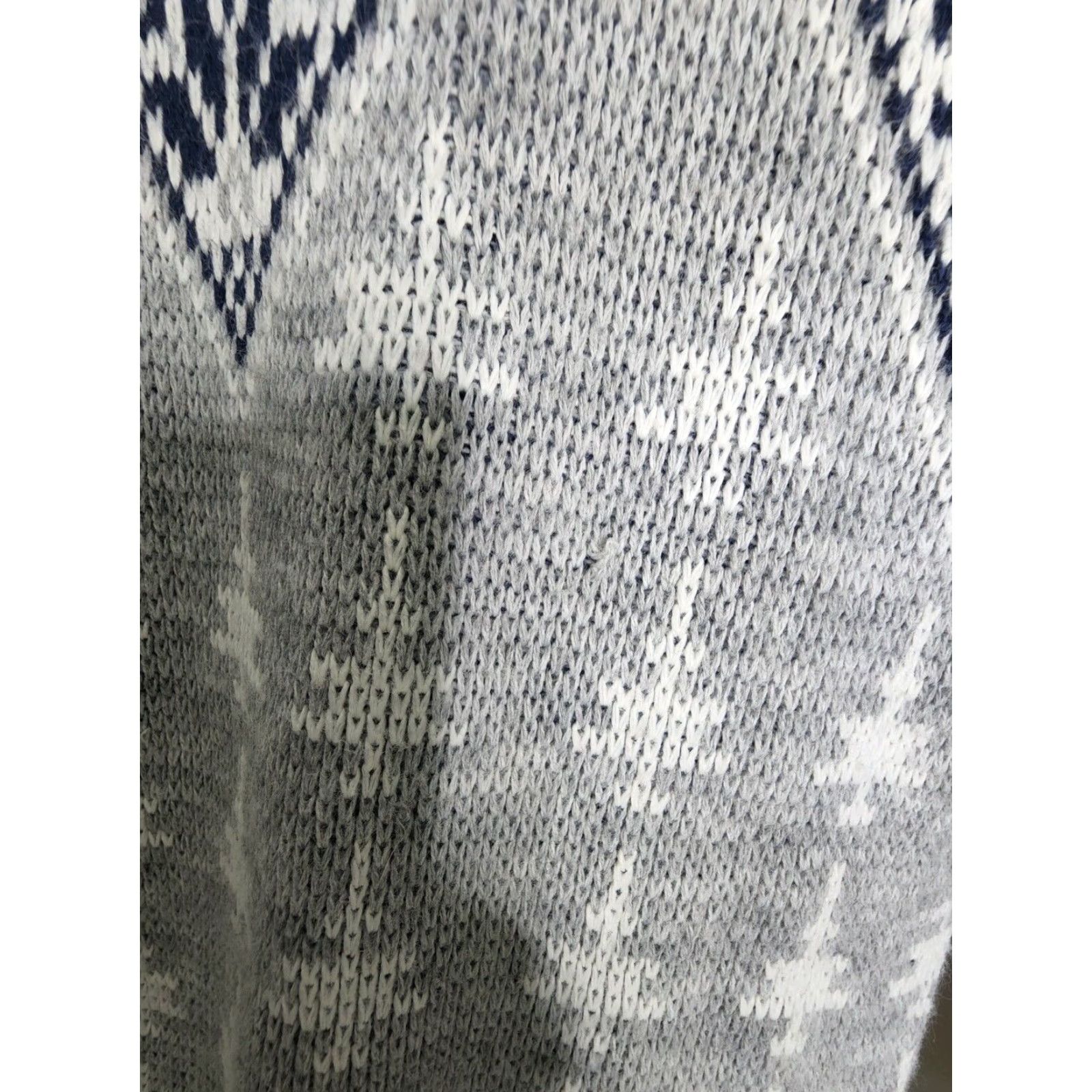 Vintage VINTAGE Womens M Sweater Pullover Crew Neck Grey Blue Acrylic Made in England Geometric Knit 1990s Mens Womens Size M / US 6-8 / IT 42-44 - 4 Thumbnail