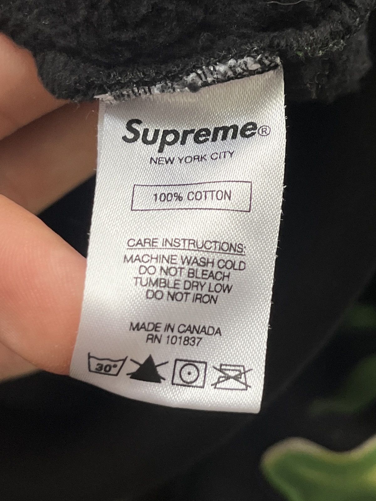 Supreme Supreme SkullPile Glow pullover Hoodie M Size US M / EU 48-50 / 2 - 4 Thumbnail