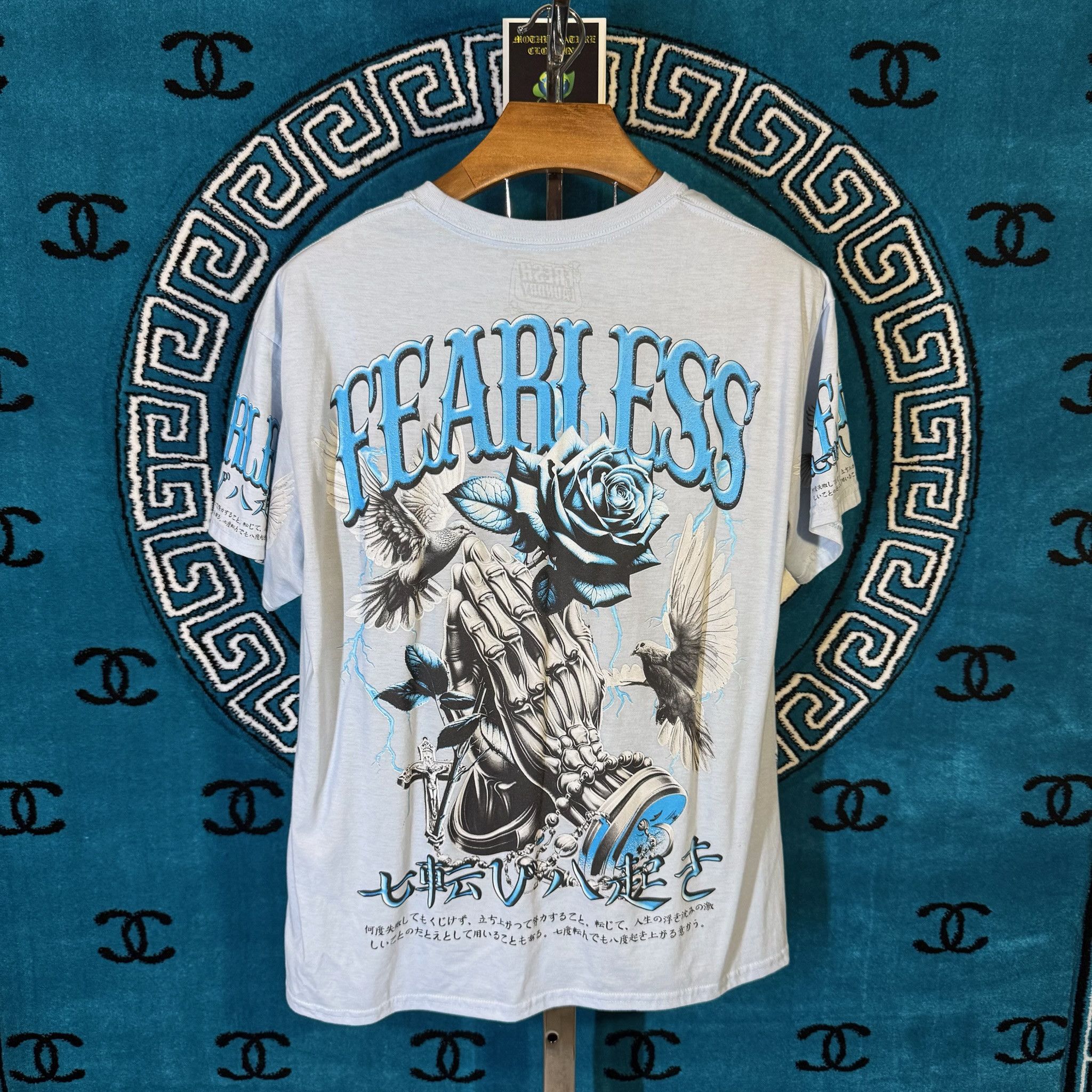 Other FEARLESS DOVES AND ROSES MOTIF S/S BUTTON UP Size US XXL / EU 58 / 5 - 1 Thumbnail