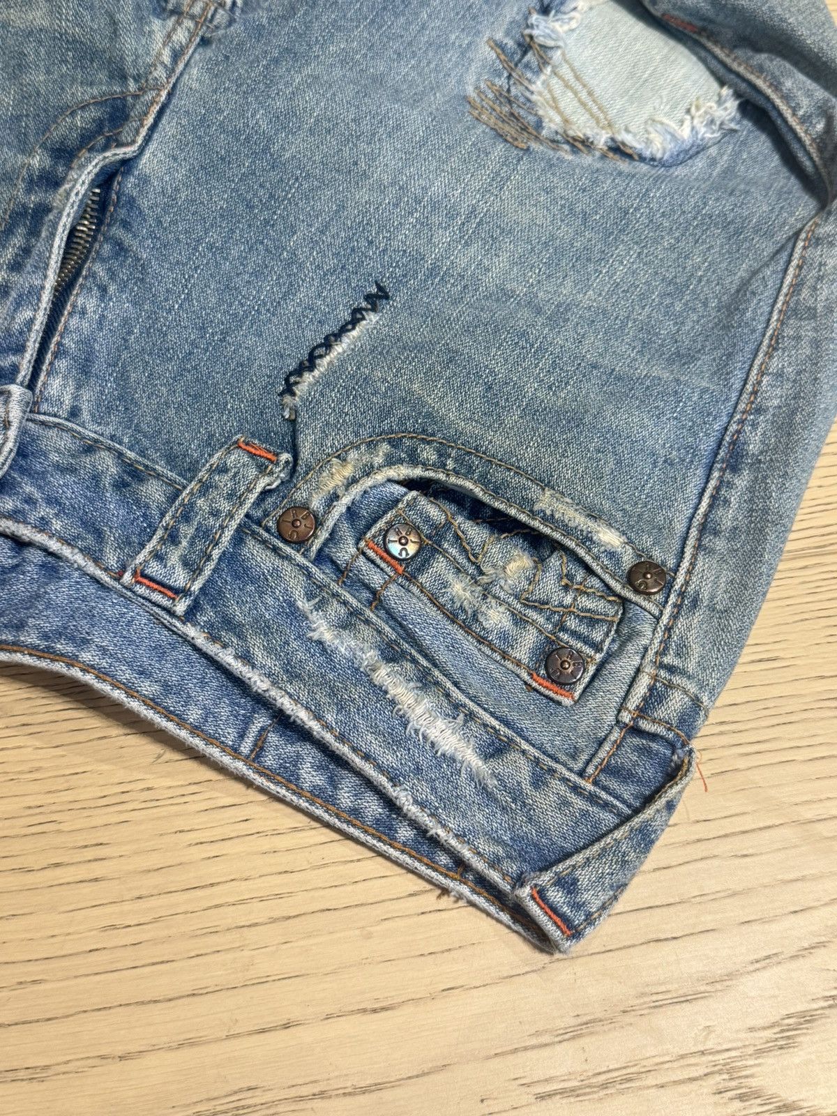 True Religion Rare True Religion Patchwork Sashiko Flare Low-Rise Jeans Size 29" - 6 Thumbnail