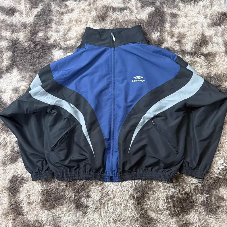Balenciaga Balenciaga Patchwork off shoulder shrug school uniform jac Size US M / EU 48-50 / 2 - 1 Thumbnail