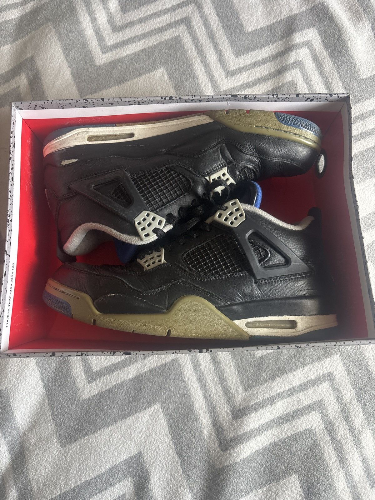 Nike Jordan 4 “MOTORSPORT ALTERNATE” Size US 10.5 / EU 43-44 - 1 Thumbnail