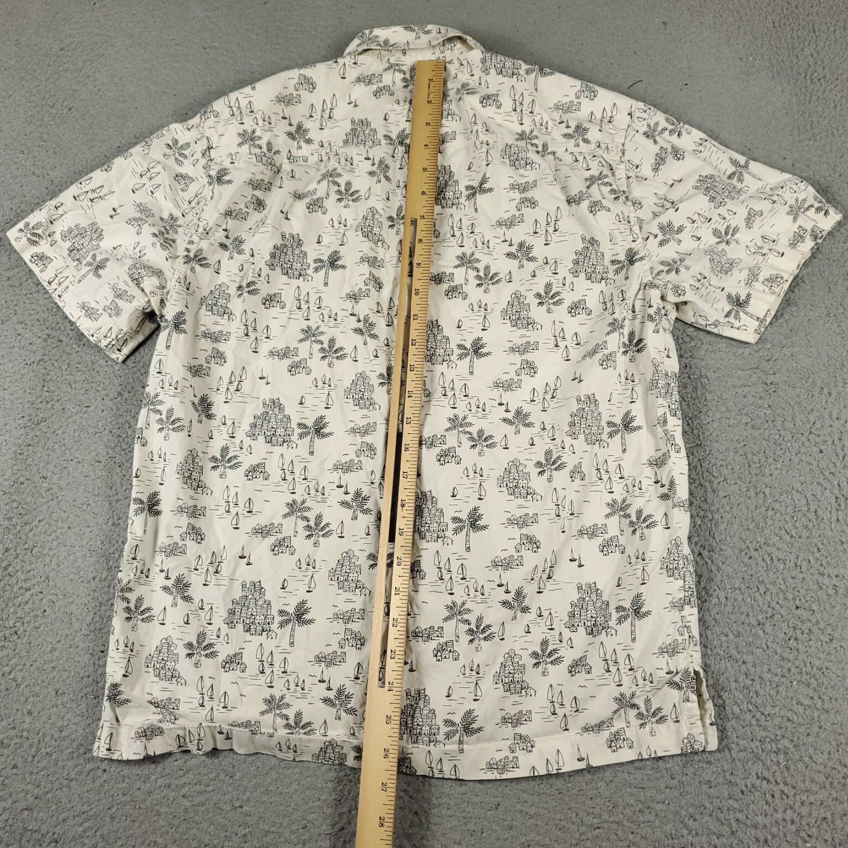 Tommy Bahama Tommy Bahama Shirt Mens Small Off-White Gray Cotton Button Up Short Sleeve Geometric Pattern Size US S / EU 44-46 / 1 - 5 Thumbnail