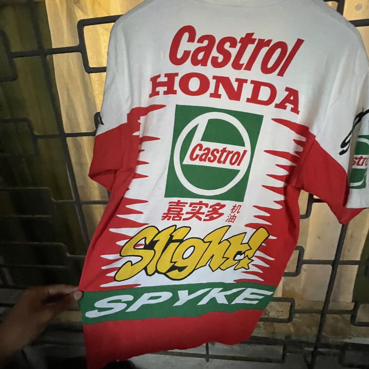 Vintage Castrol racing vintage Size US XL / EU 56 / 4 - 4 Thumbnail