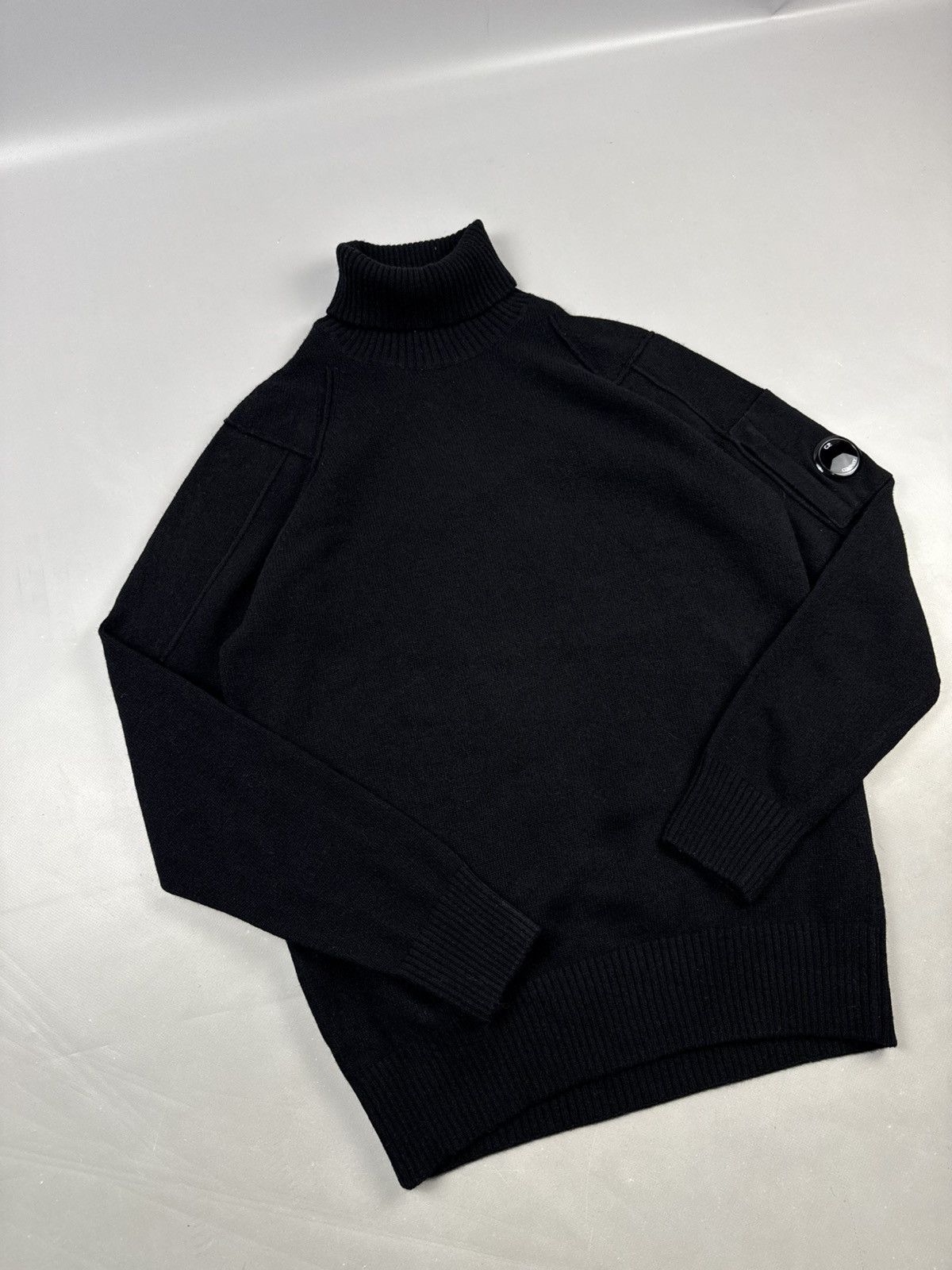 C.P. Company C.P. Company jersey black iconic model Size US L / EU 52-54 / 3 - 2 Thumbnail
