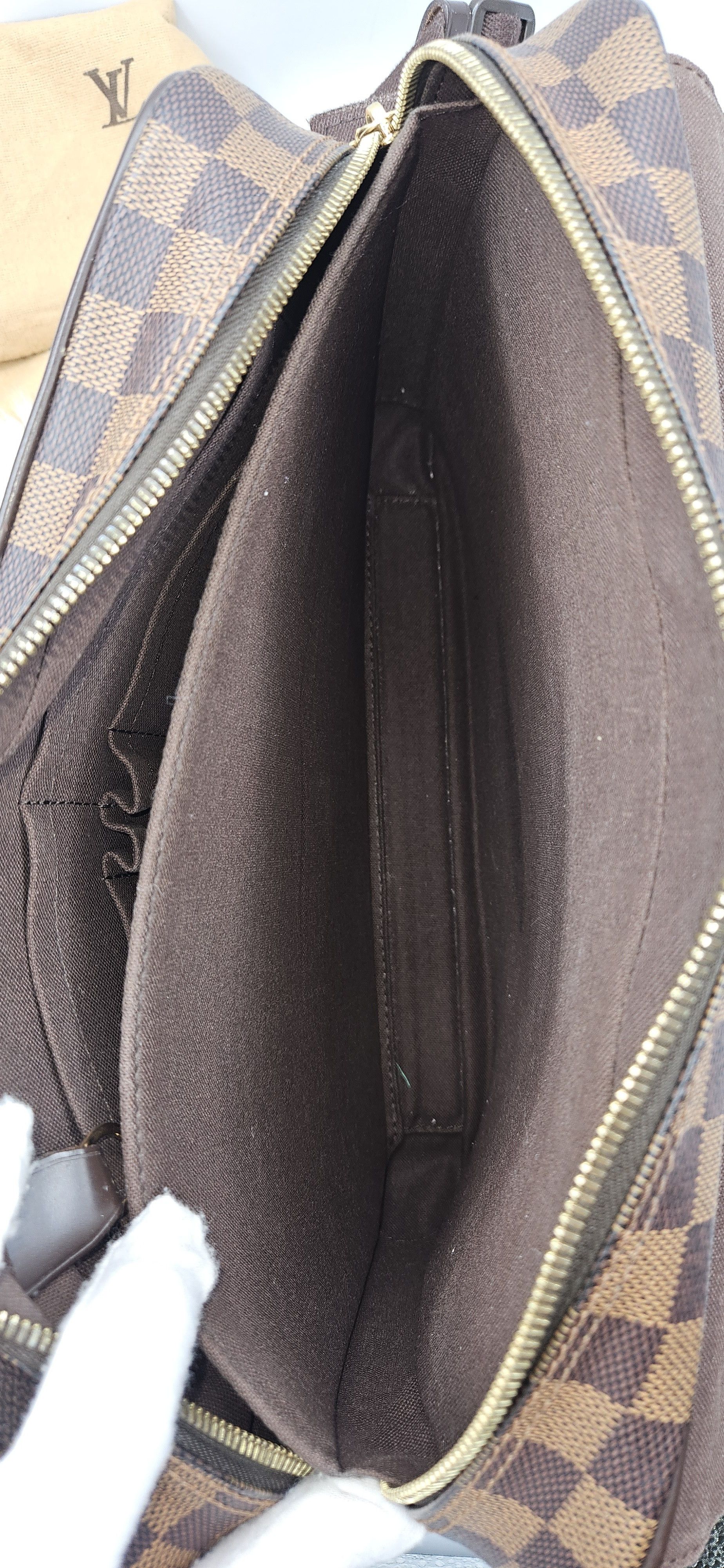 Louis Vuitton Louis Vuitton Damier Ebene Shelton MM Messenger Bag Size ONE SIZE - 9 Thumbnail