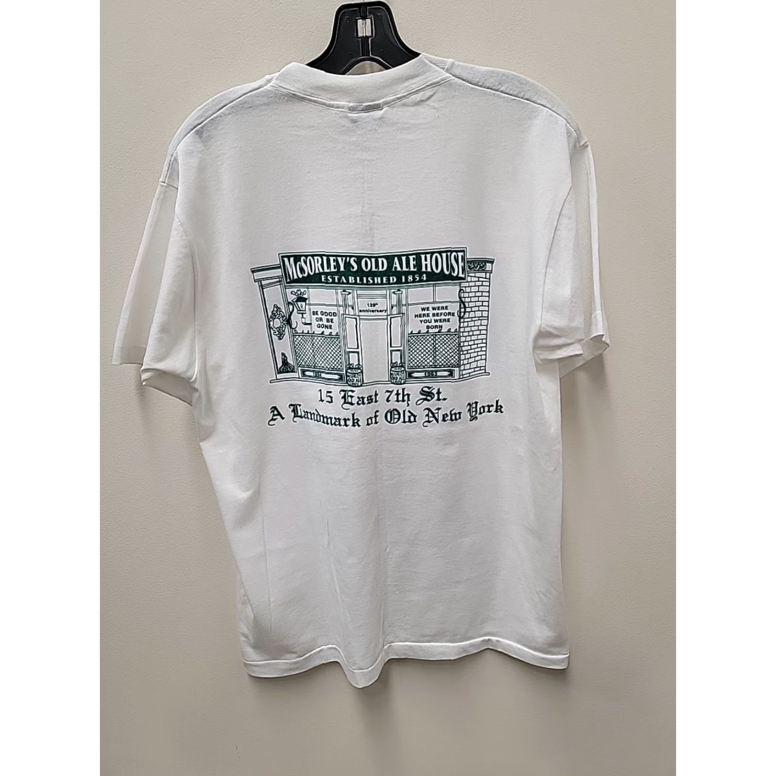 Fruit Of The Loom VINTAGE McSorley’s Old Ale House NYC Shirt Mens L White T-Shirt 90s Pub Size US L / EU 52-54 / 3 - 7 Thumbnail