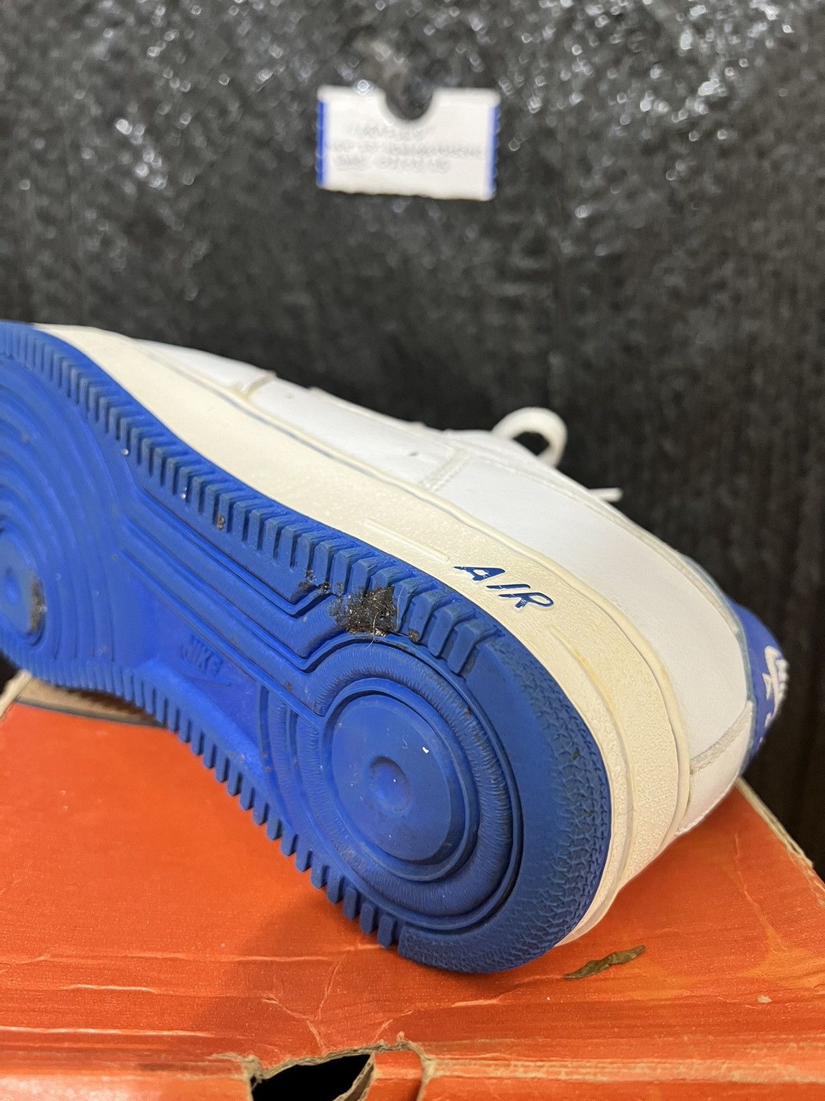 Nike 24hr FLASH SALE* Air Force 1 “2002” VERY RARE OG Size US 9 / EU 42 - 18 Thumbnail