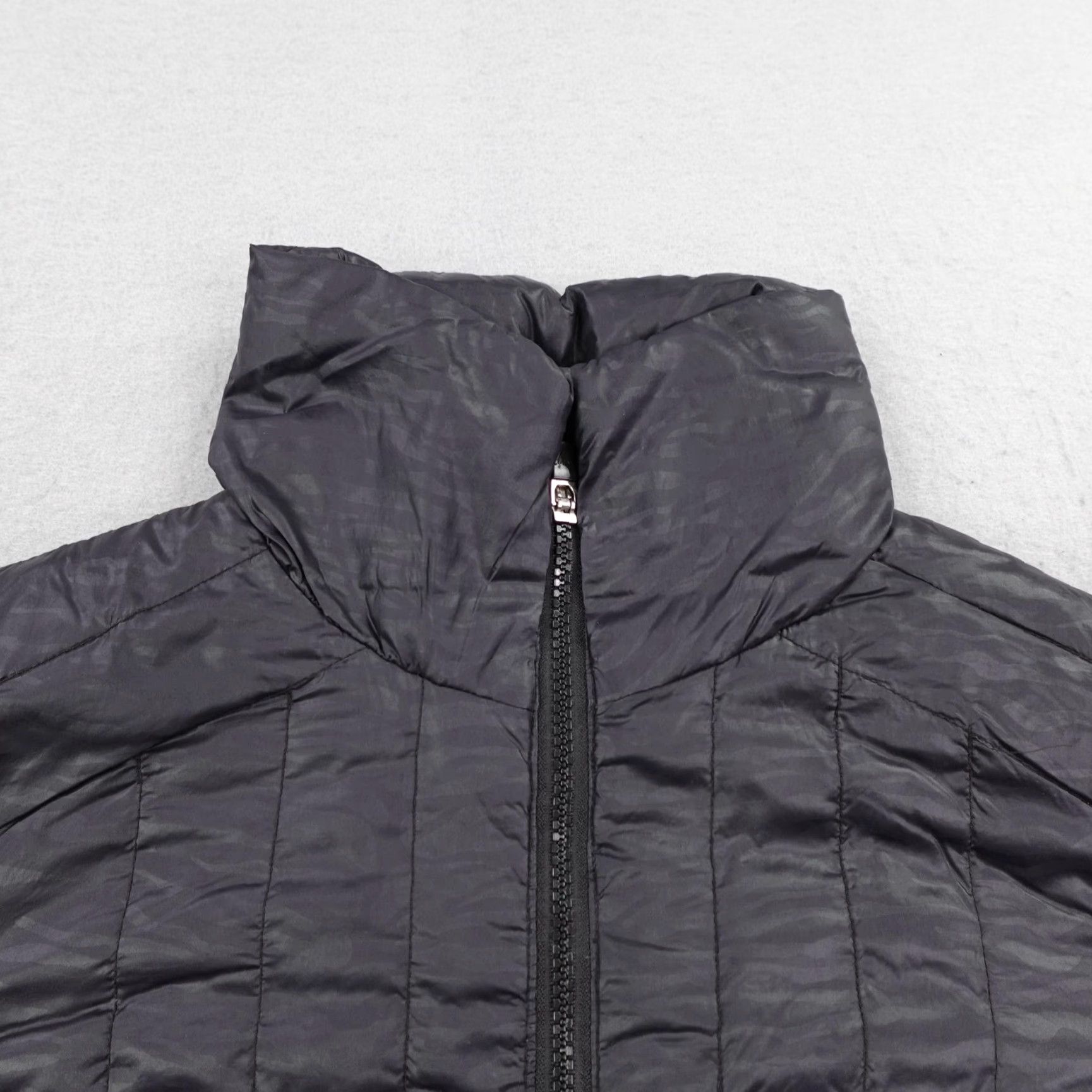 Betsey Johnson Betsey Johnson Jacket Womens Small Black Quilted Packable Puffer Coat Full Zip Size S / US 4 / IT 40 - 2 Thumbnail
