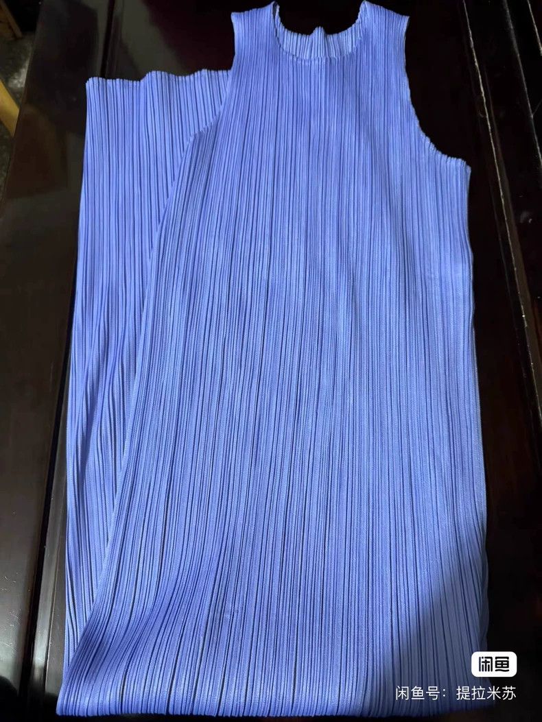 Issey Miyake Issey Miyake Purple dress Size L / US 10 / IT 46 - 2 Thumbnail