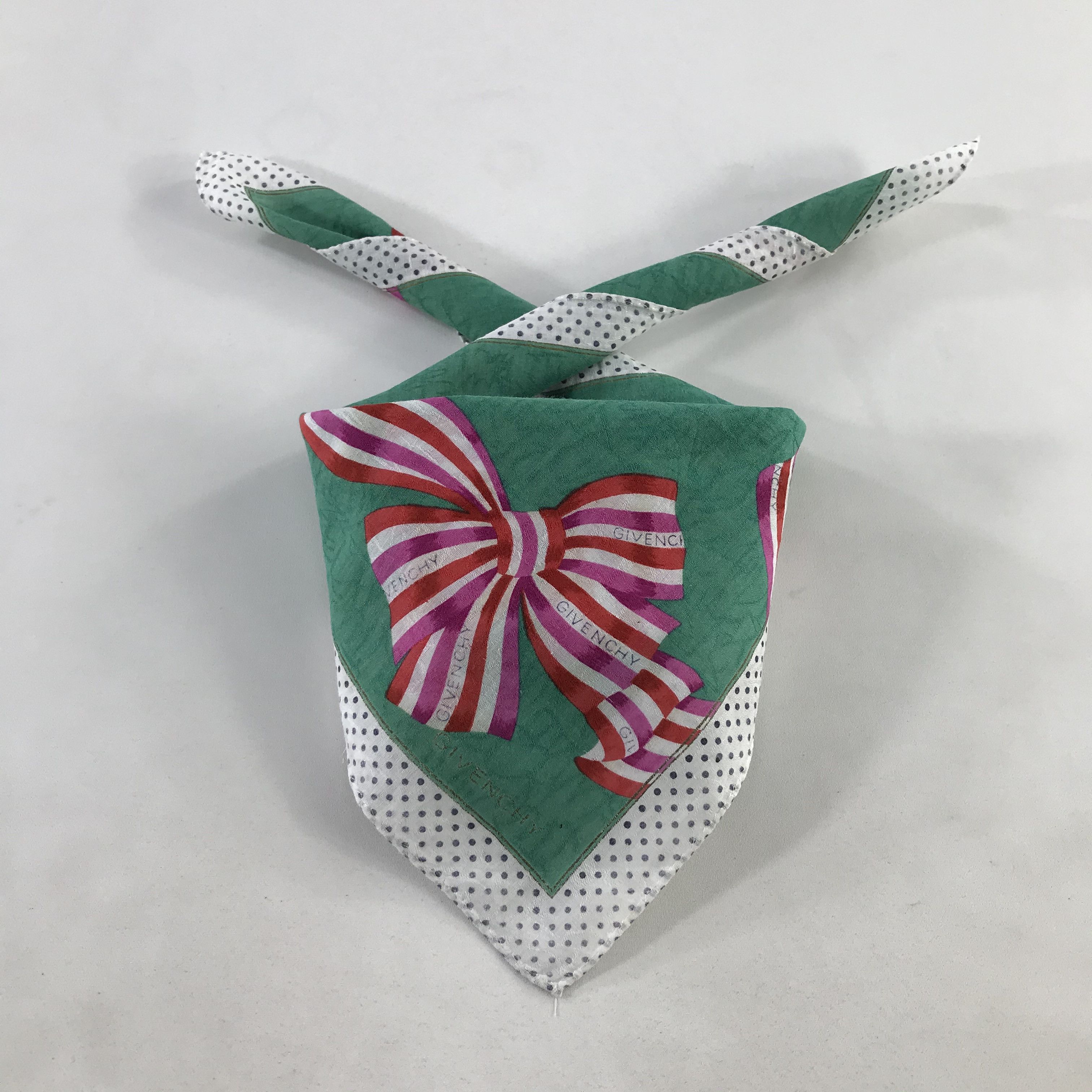 Vintage Vintage Givenchy Bandana / Handkerchief / Neckerchief -S1058 Size ONE SIZE - 3 Thumbnail