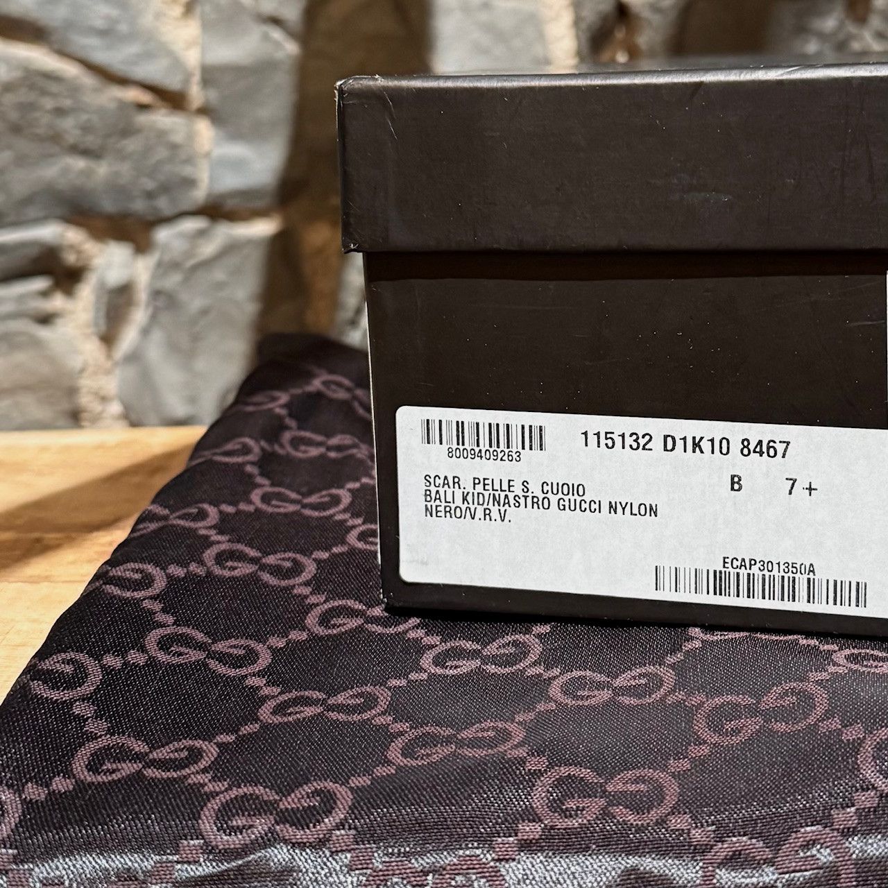 Gucci Gucci Black Leather Web Stripe Interlocking GG Pumps Size US 7.5 / IT 37.5 - 13 Thumbnail