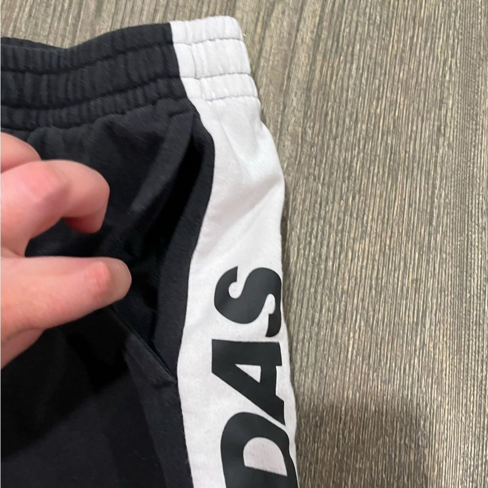 Adidas Adidas Post Game 7/8 Jogger Pants Fleece Pocket Graphic XL Size 33" - 6 Thumbnail