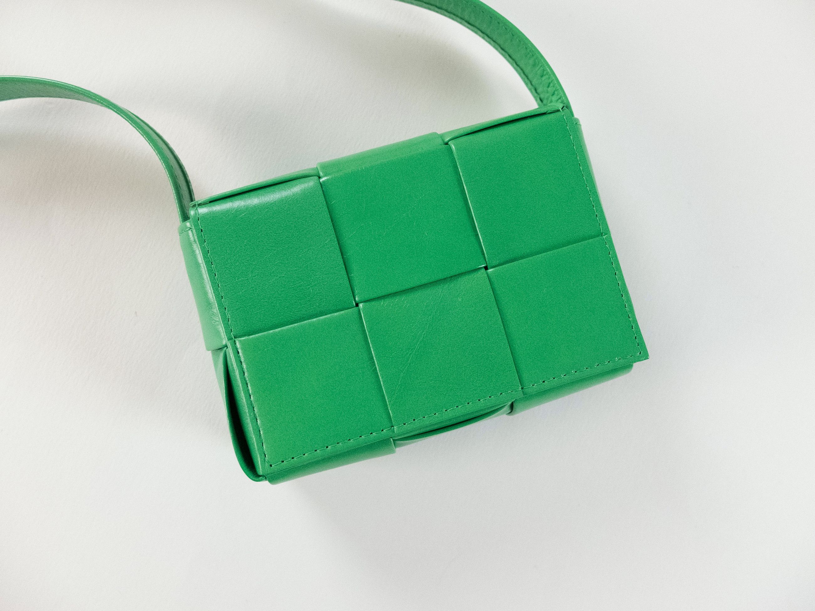 Bottega Veneta BOTTEGA VENETA Candy Cassette green paper leather mini bag Size ONE SIZE - 4 Thumbnail