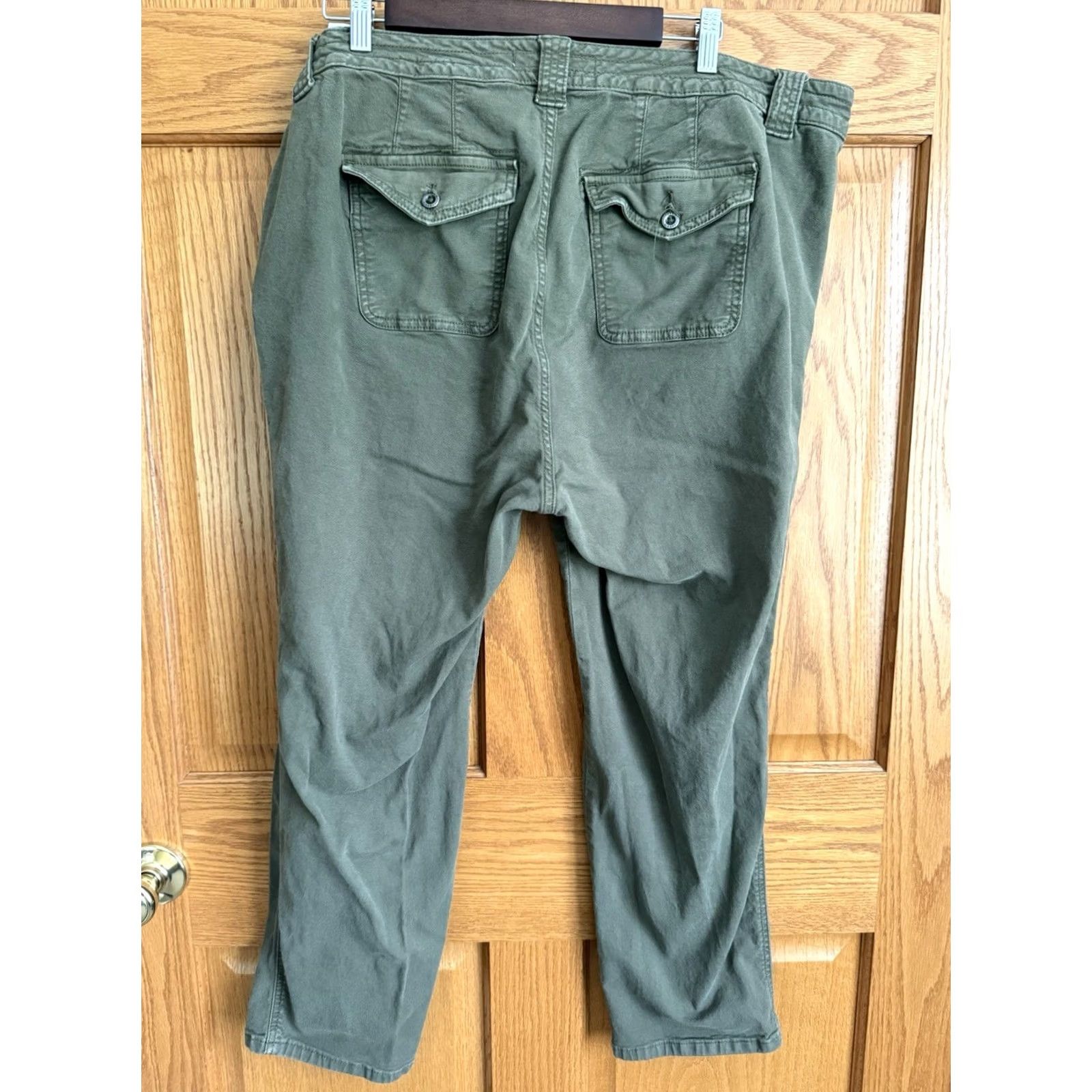 Torrid Torrid Women’s Pants Army Green Utility Denim Flap Pockets 20 Straight Inseam 26.5 in Small Details: Casual Vintage No N/A Size 42" / US 20 - 2 Thumbnail