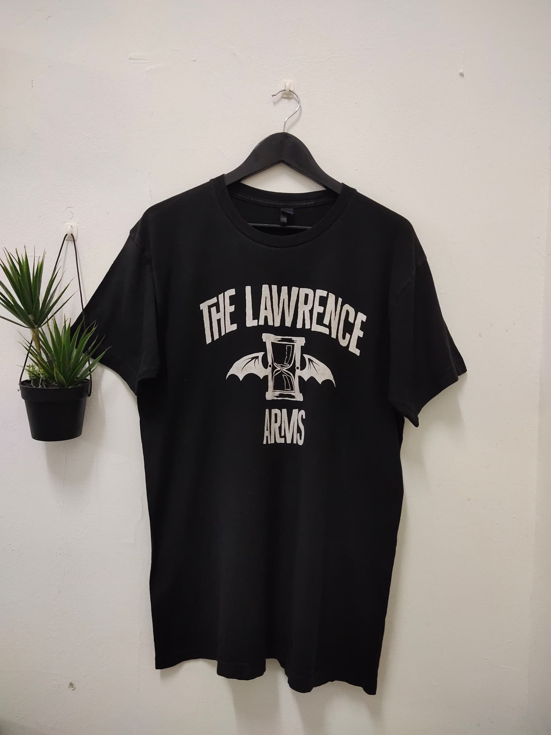 Band Tees Vintage The Lawrence Arms punk Rock band t shirt Size US L / EU 52-54 / 3 - 1 Thumbnail
