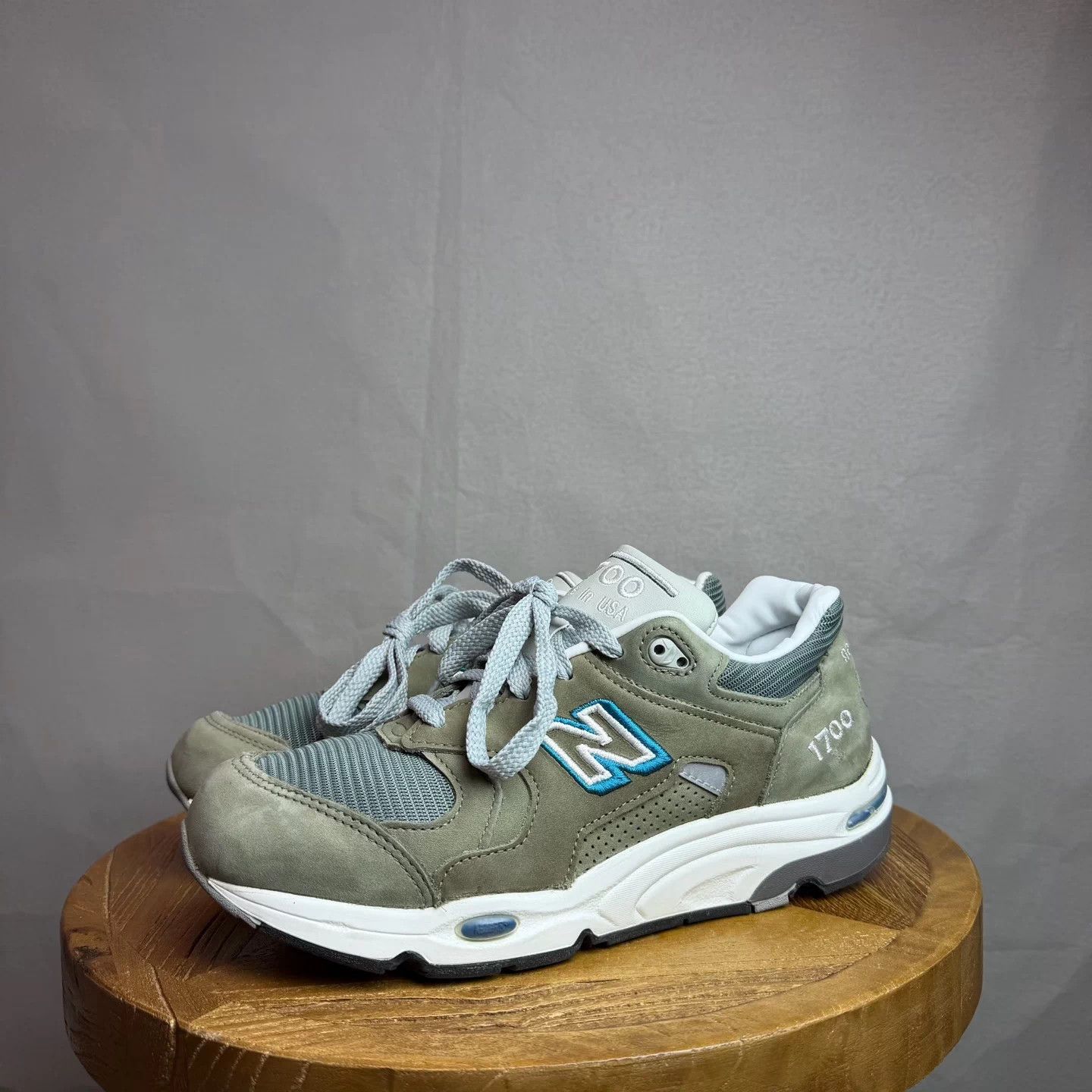 New Balance New Balance NB 1700 Grey 41.5 EU 9.99 New Box Size US 8.5 / EU 41-42 - 1 Thumbnail