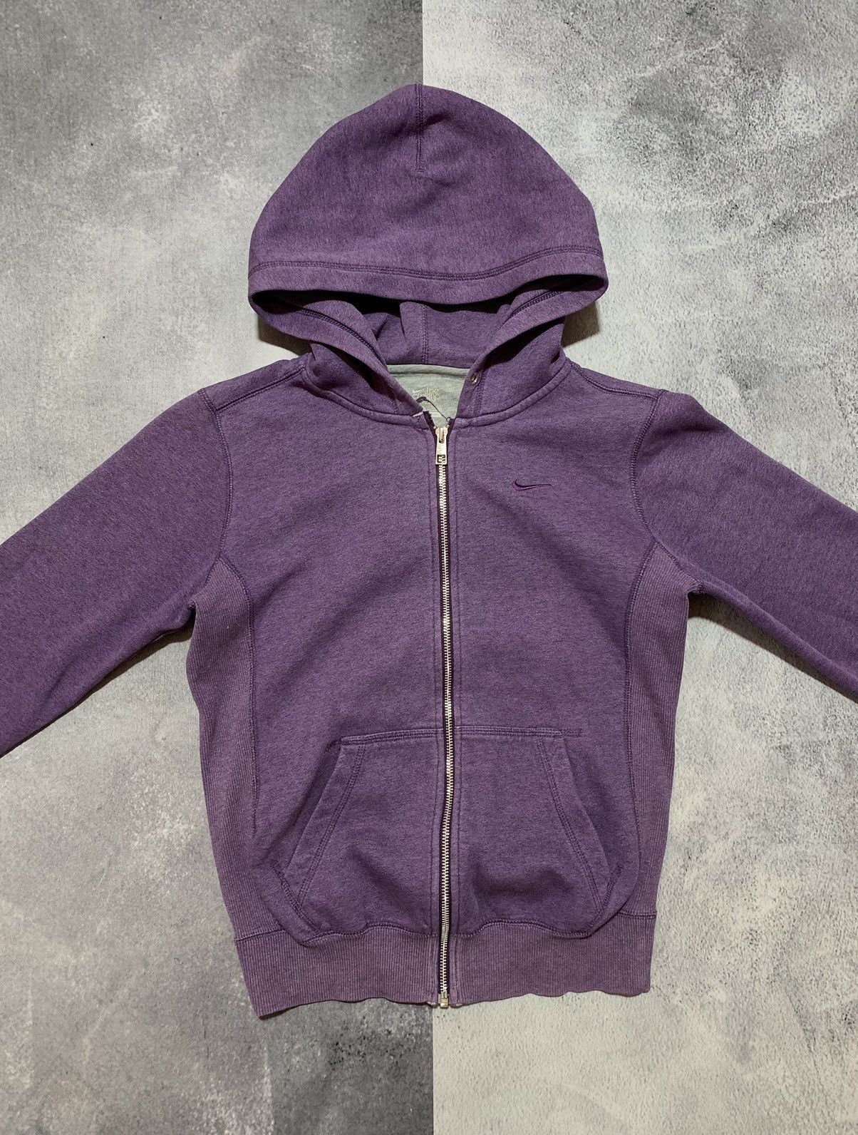 Nike × Vintage Vintage Y2K Nike small swoosh zip hoodie streetwear size S Size S / US 4 / IT 40 - 5 Thumbnail