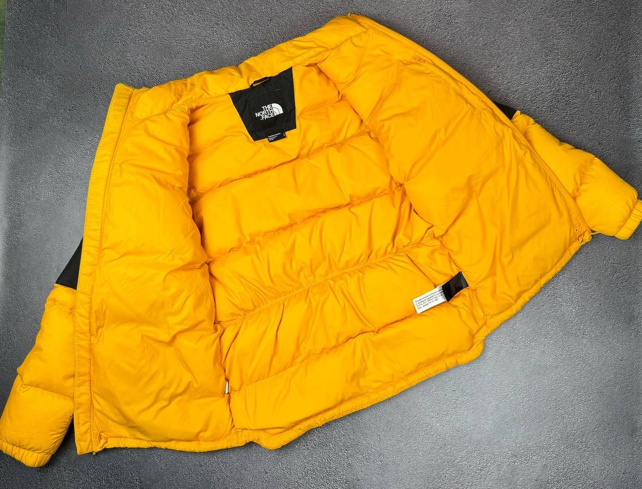 The North Face The North Face Down Jacket Yellow Black Puffer Size S / US 4 / IT 40 - 2 Thumbnail