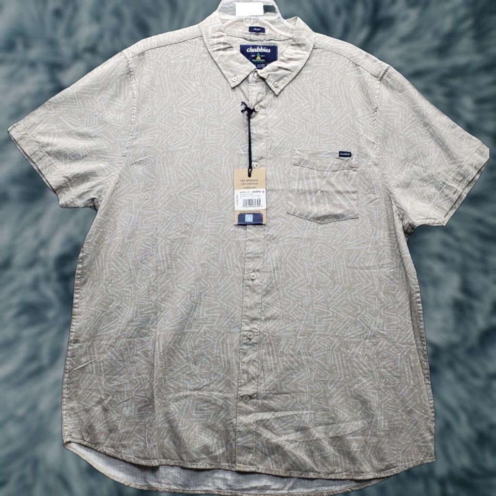 Chubbies Nike Chubbies Friday Shirt Mens XL Multi Geometric Short Sleeve Button Up Size US XL / EU 56 / 4 - 1 Thumbnail