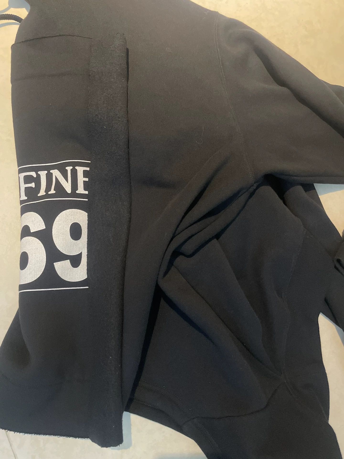 Balenciaga Balenciaga1969 Slogan Distressed Hem Hoodie S OS NWT Size US S / EU 44-46 / 1 - 4 Thumbnail