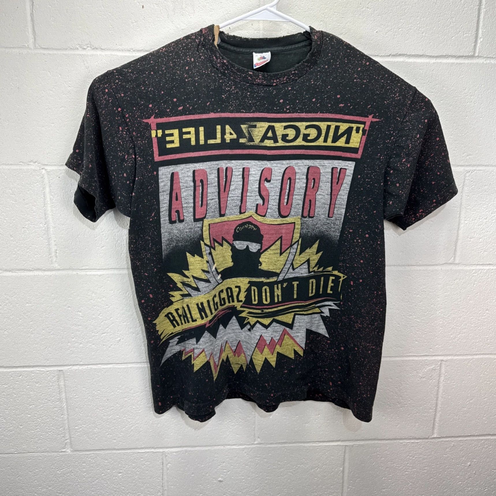 Fruit Of The Loom VINTAGE 90s NWA Hip Hop T Shirt Men Large Black Cotton Graphic Print Compton Ruthless Records Size US L / EU 52-54 / 3 - 2 Thumbnail