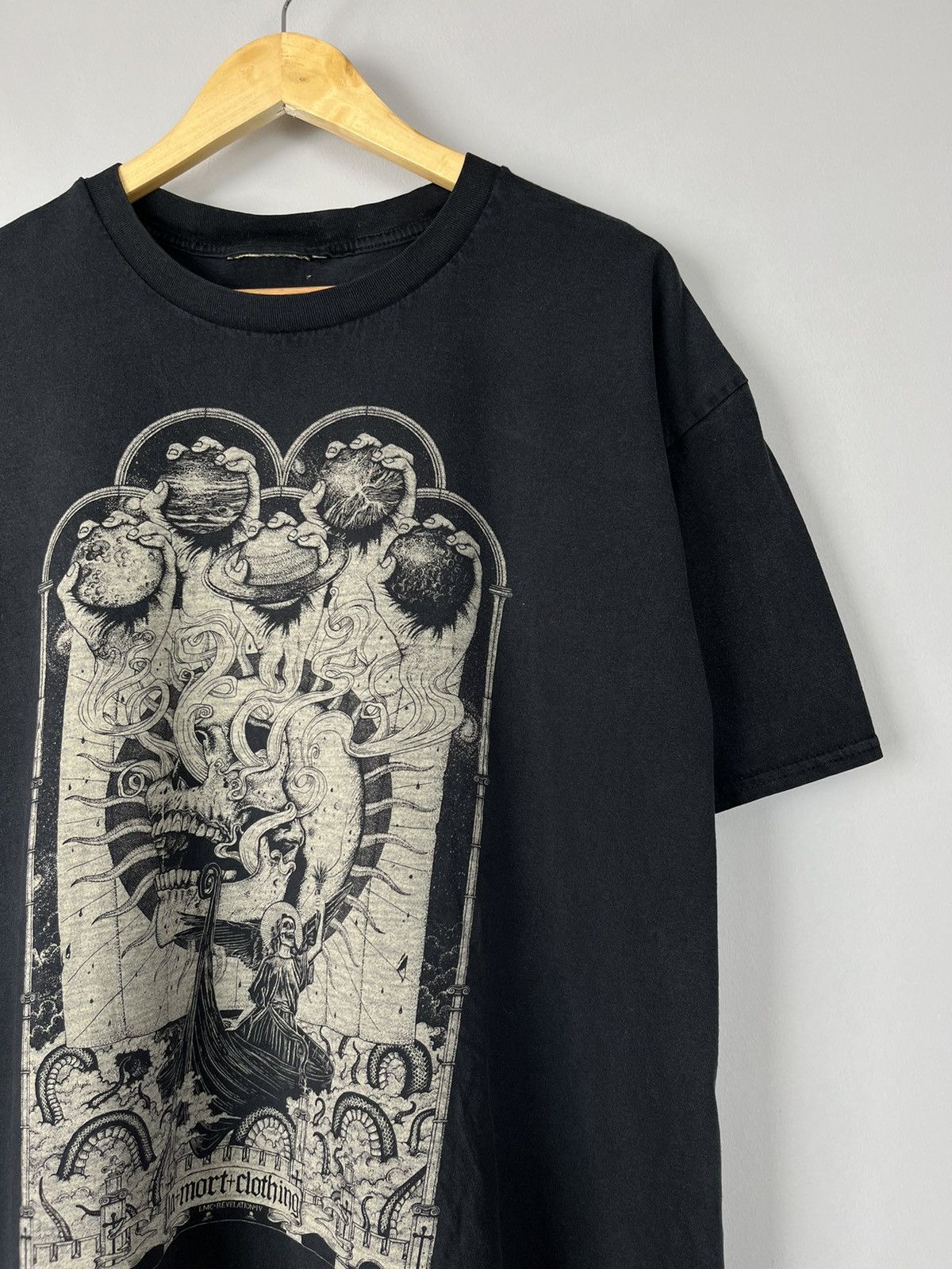 Vintage Vintage Skulls Print Retro Y2K Streetwear Tee Shirt Size US XL / EU 56 / 4 - 3 Thumbnail