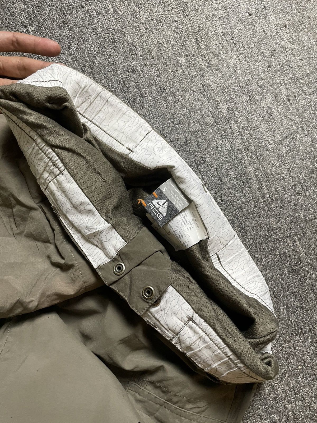 Japanese Brand × Nike ACG × Vintage NIKE ACG Convertible Cargo Pants (112) Size US 31 - 12 Thumbnail