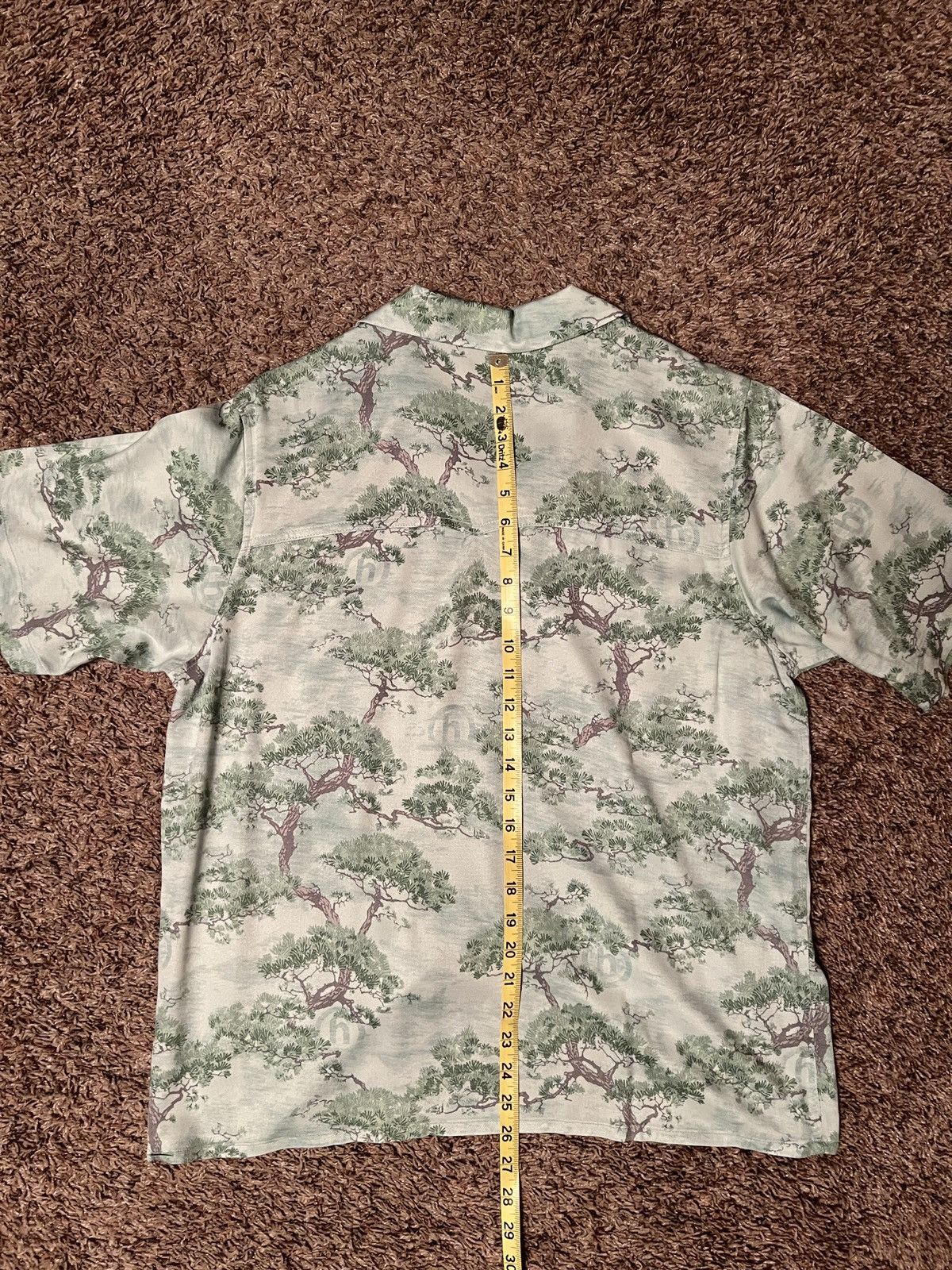 HIDDEN Hidden NY Bonsai Button Up in Green (2022) Size US M / EU 48-50 / 2 - 9 Thumbnail