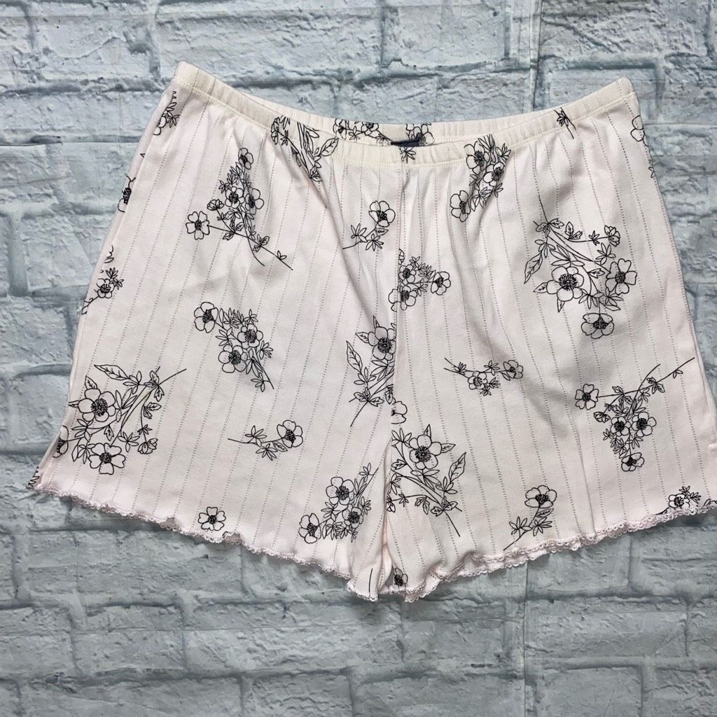 Liz Claiborne Liz Claiborne women M/L floral print tank top & shorts pajama set light pink Size ONE SIZE - 7 Thumbnail