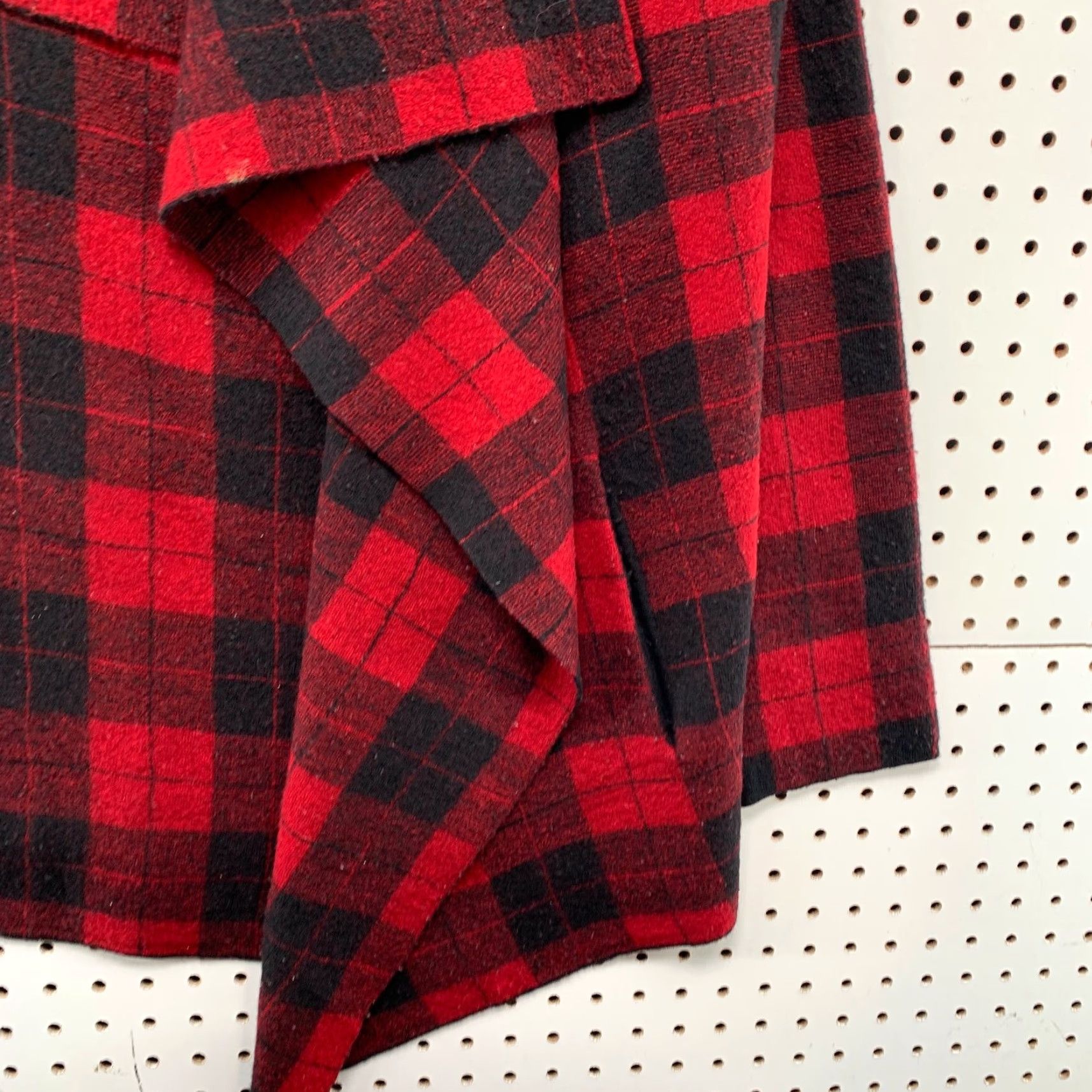 Ralph Lauren Lauren Ralph Lauren Wool Cardigan Shawl Womens XL Open Buffalo Plaid Red Black Cardigan Women XL Red Buffalo Plaid Knit Wool Open Casual 90s? Size XL / US 12-14 / IT 48-50 - 5 Thumbnail