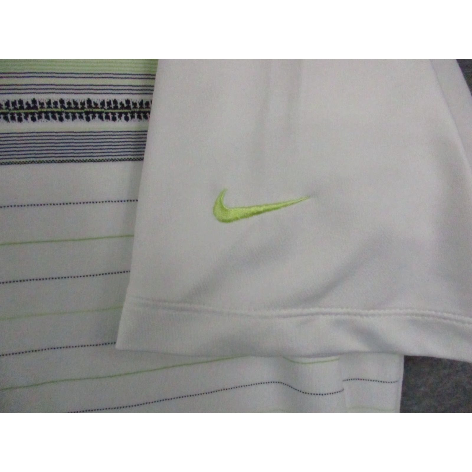 Nike Nike Golf Polo Shirt L Mens White Striped Embroidered Swoosh Stretch Polo Shirt Nike Dri-Fit Golf 90s? Size US L / EU 52-54 / 3 - 2 Thumbnail