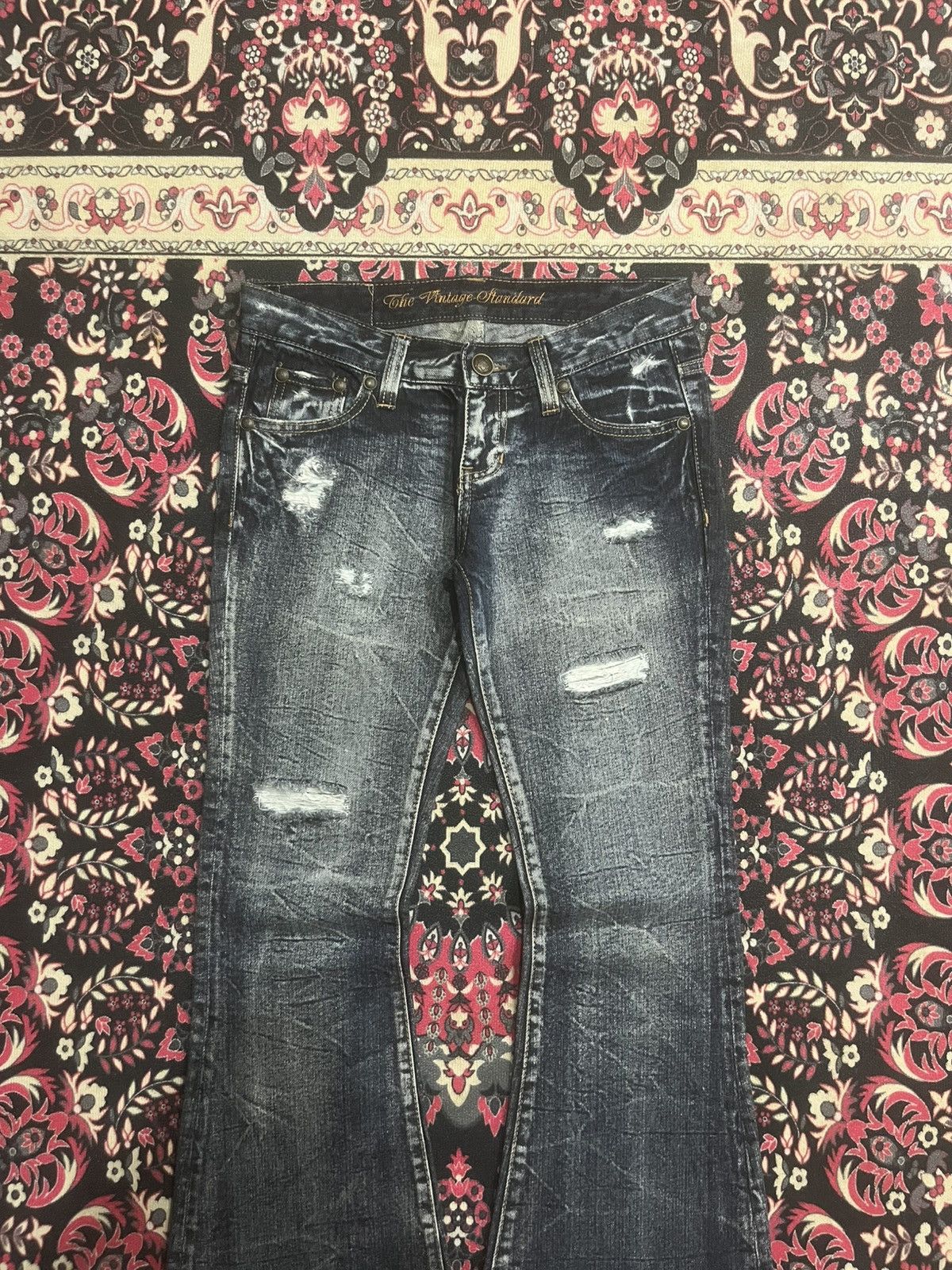 If Six Was Nine Vintage Japanese Brand Y2K Low Rise Grunge Frayed Flare Jean Size 28" / US 6 / IT 42 - 3 Thumbnail