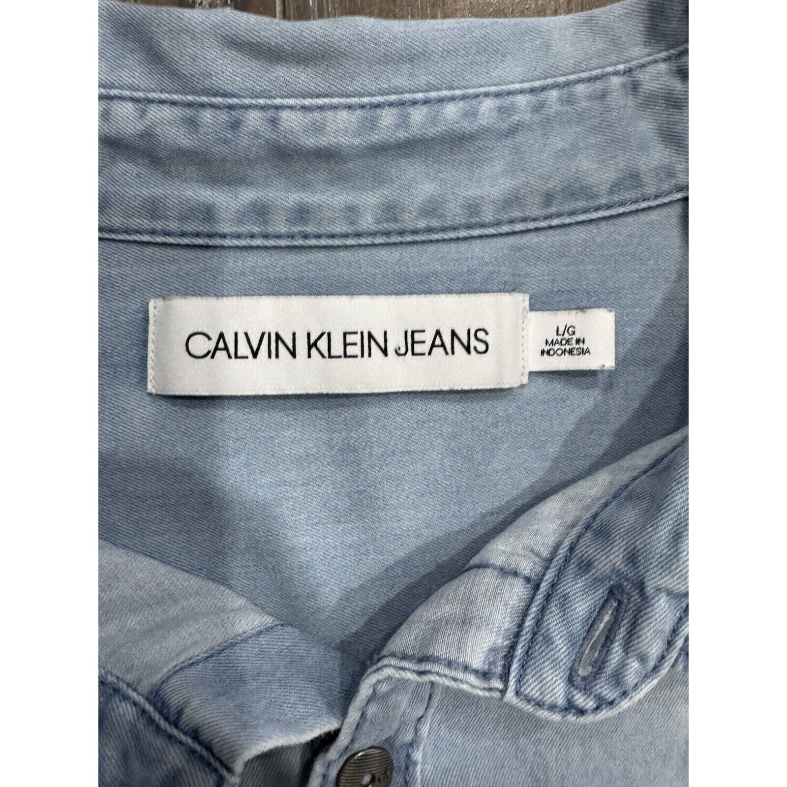 Calvin Klein Vintage 90s CK Calvin Klein Jeans Denim Button Shirt Pockets Size US L / EU 52-54 / 3 - 6 Thumbnail