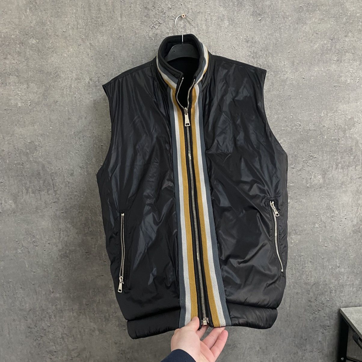 Dolce & Gabbana Vintage Dolce & Gabbana Reversible Vest Metal Logo Gilet Size US L / EU 52-54 / 3 - 12 Thumbnail