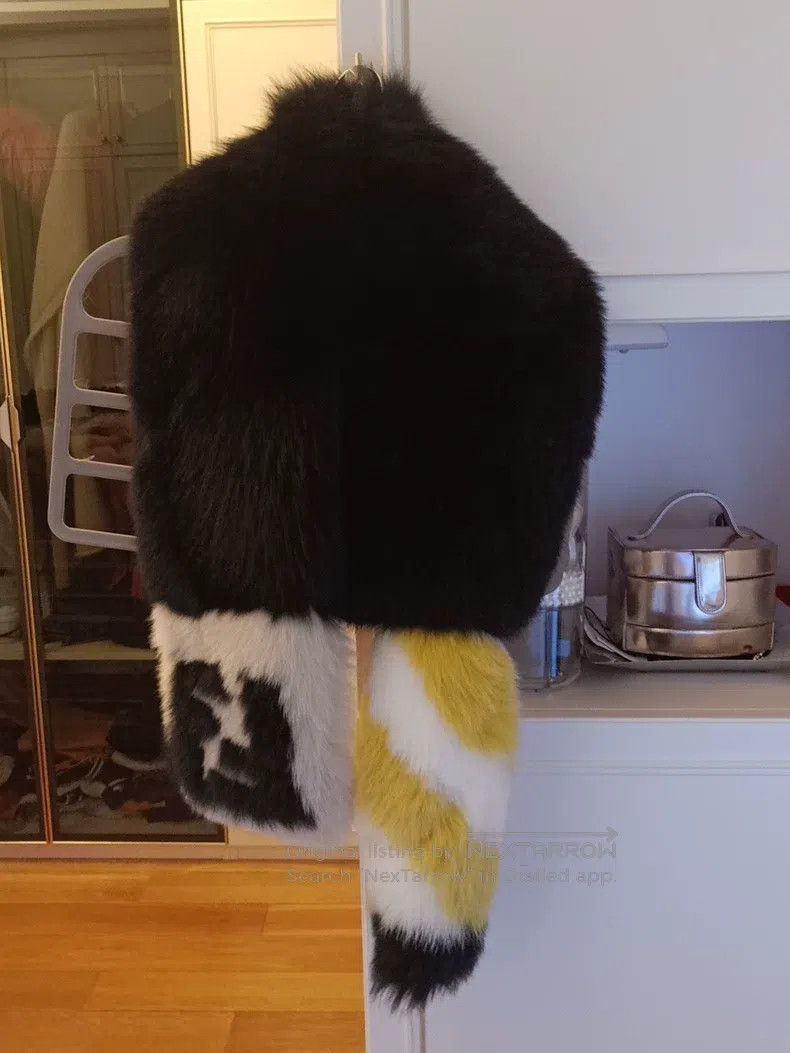 Fendi Fendi size 16*146 cm Fox fur scarf Size ONE SIZE - 1 Thumbnail